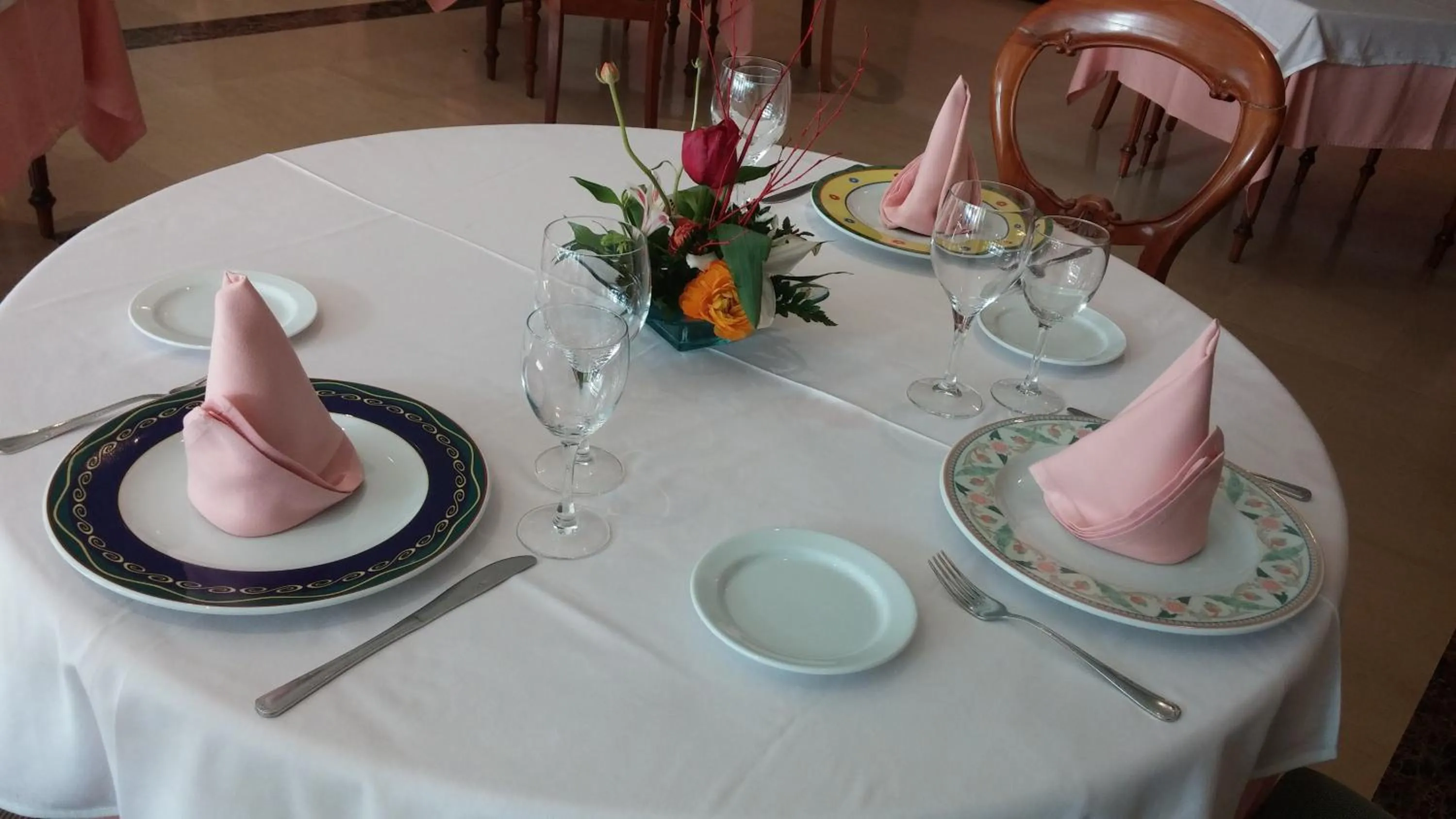 Restaurant/places to eat in Pousada de Portomarín