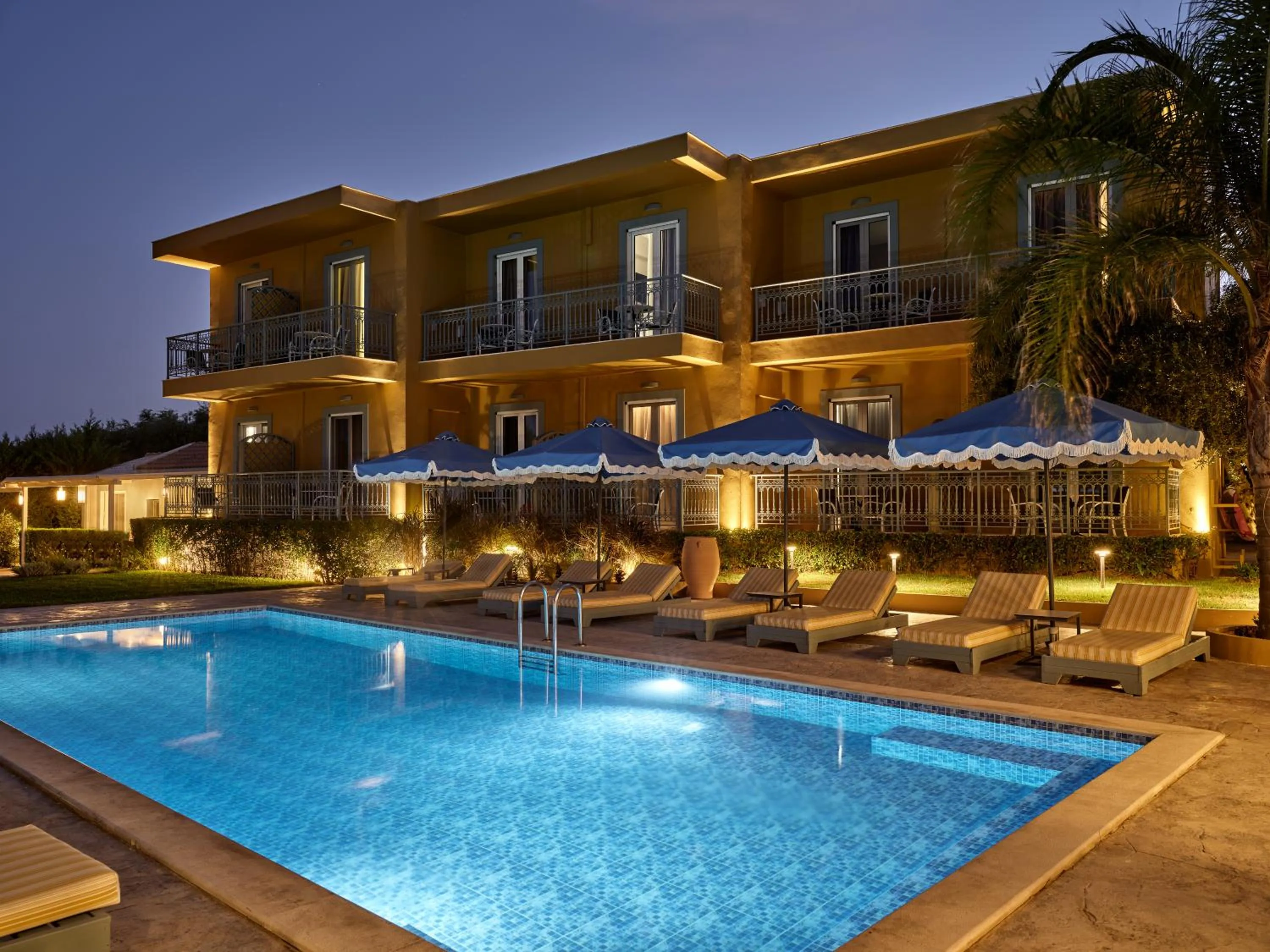 Night in Memories Apartments