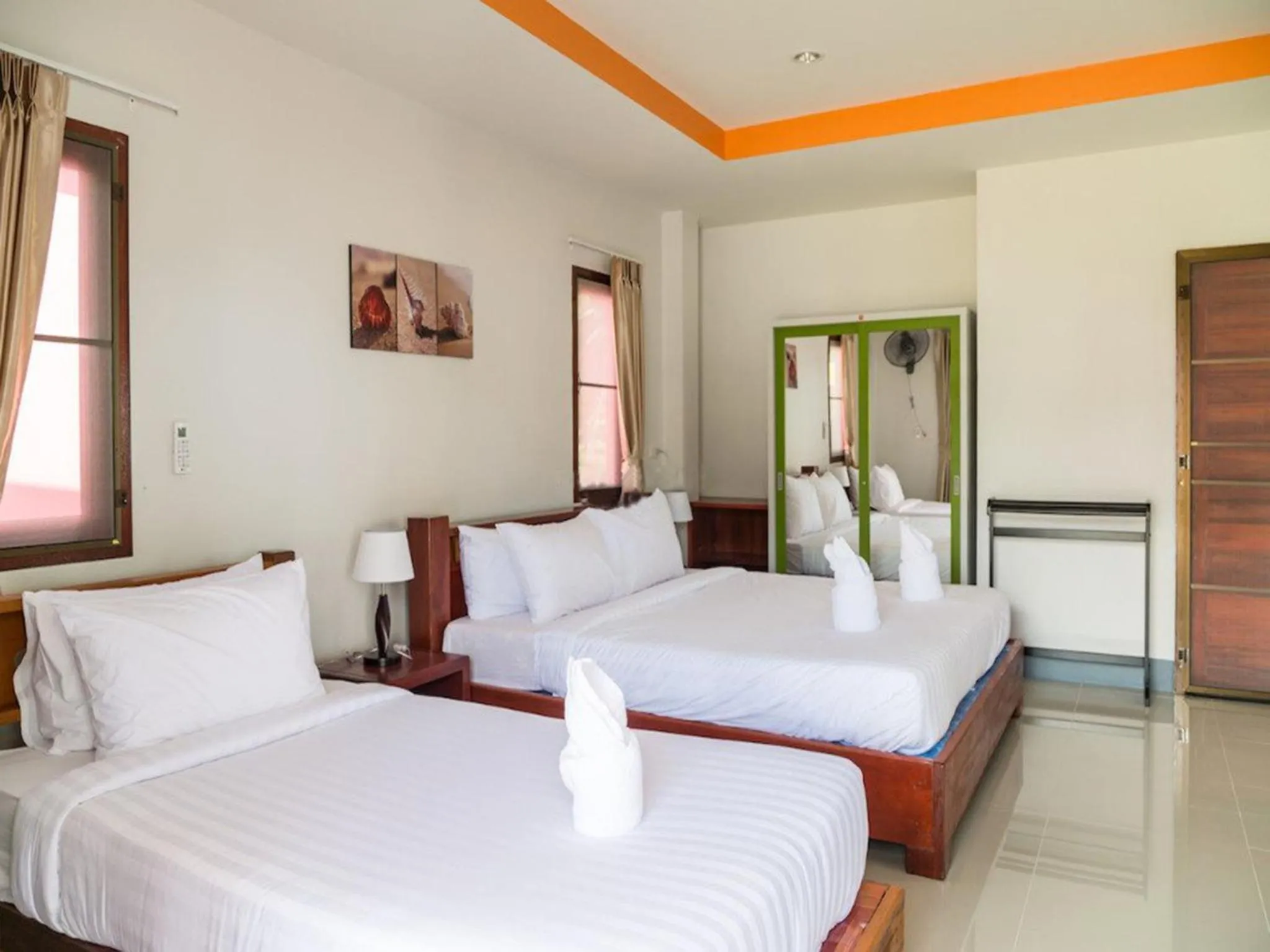 Bed in Breeze Bay Villa