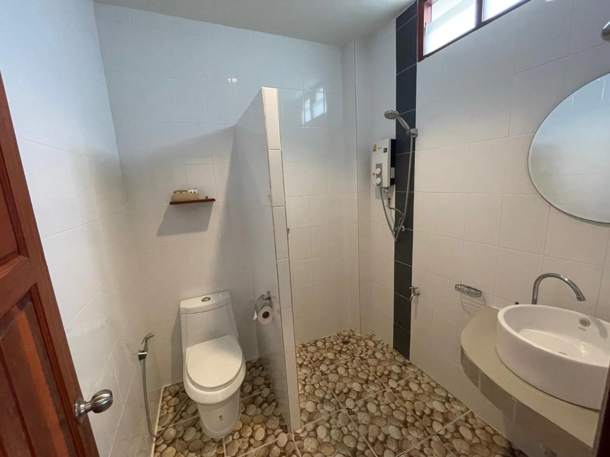 Bathroom in Breeze Bay Villa