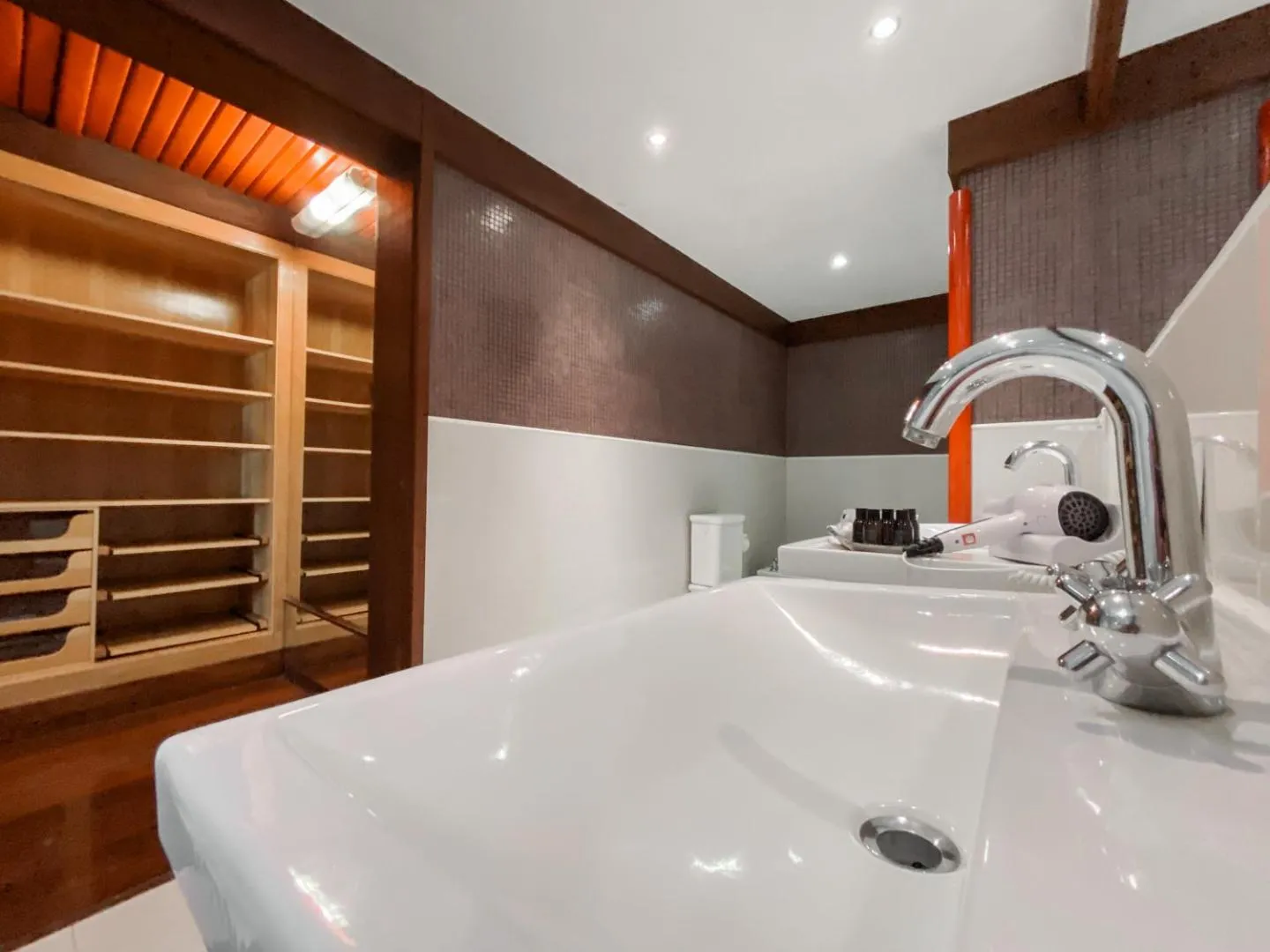 Bathroom in Sailing Hotel & Spa