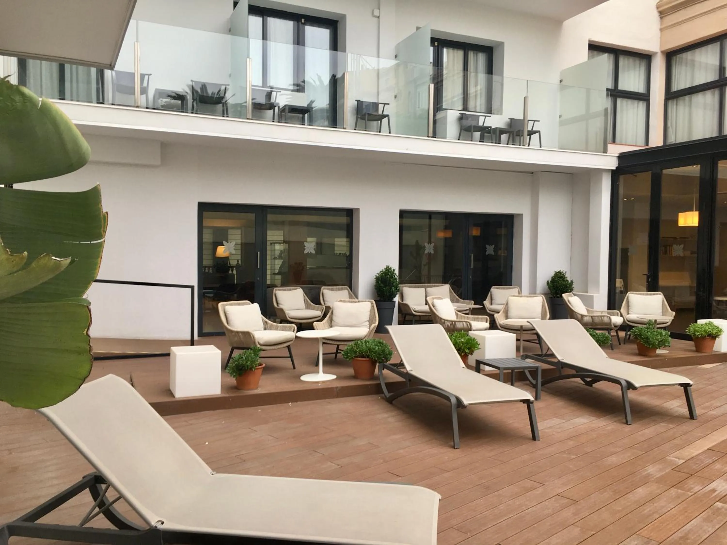 Facade/entrance in Hotel Lauria