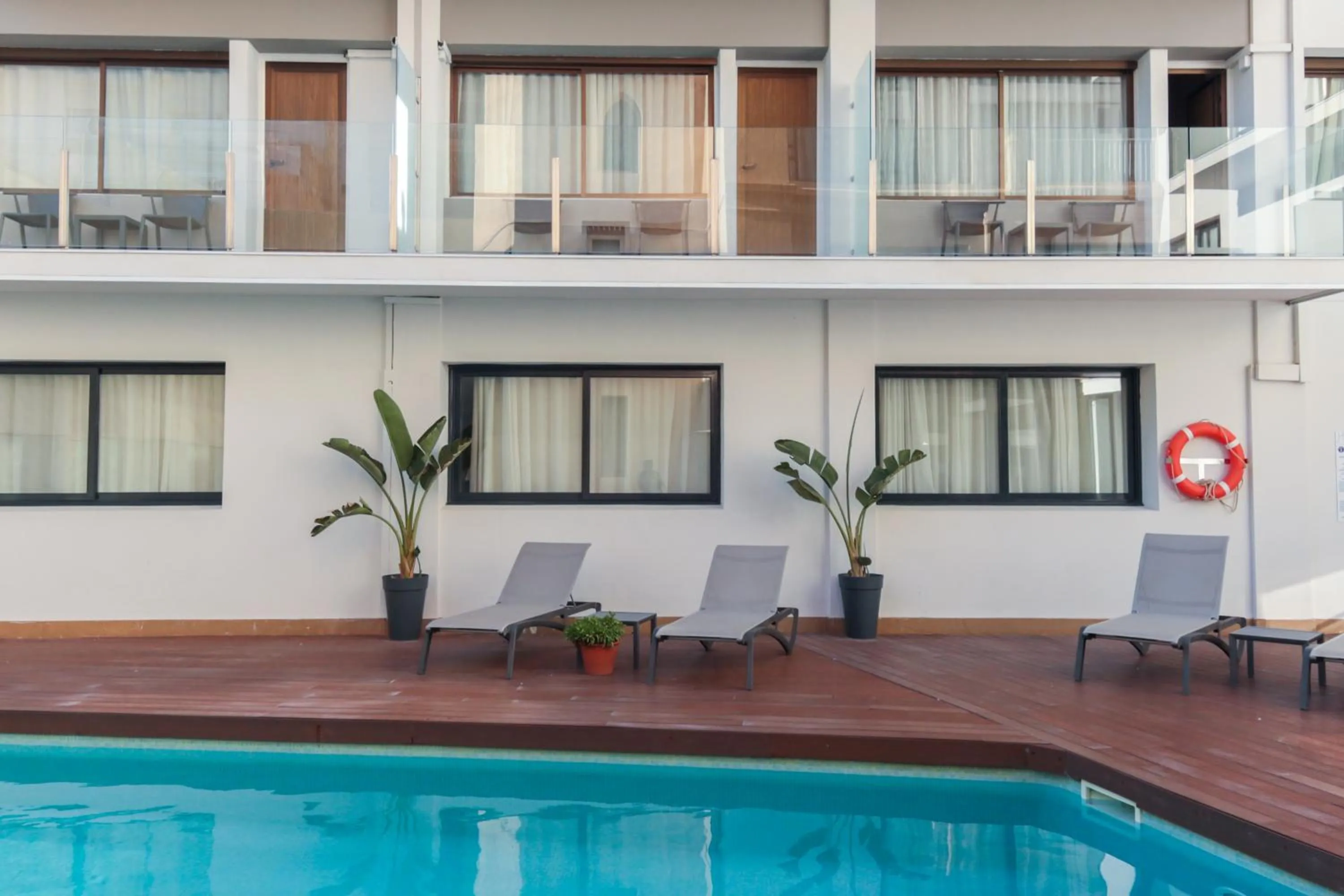 Swimming pool in Hotel Lauria