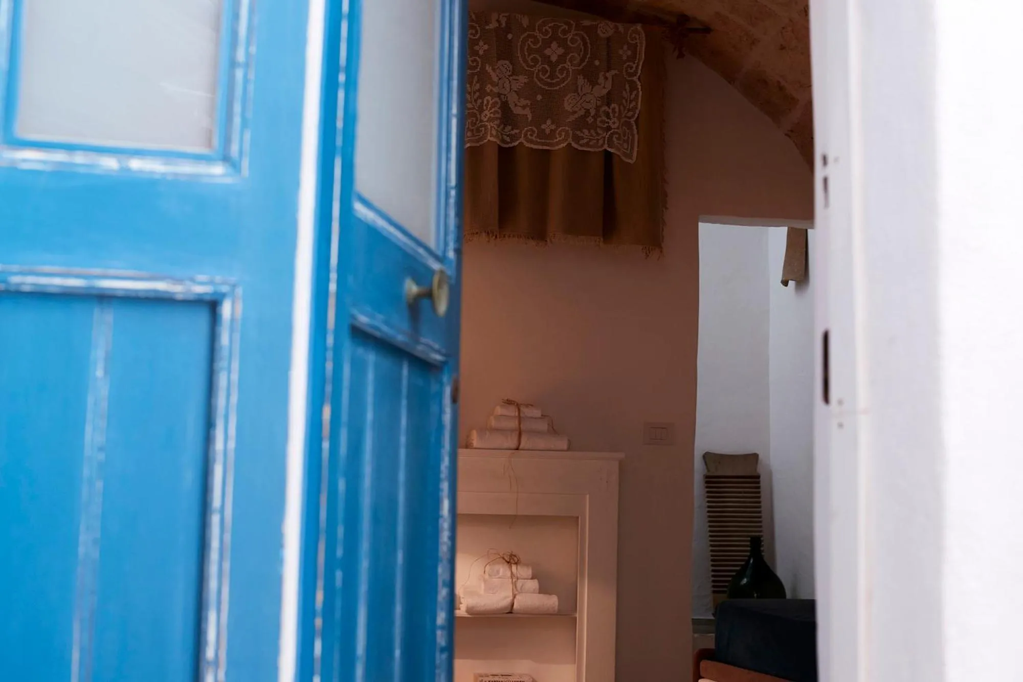 Facade/entrance in Dei Serafini