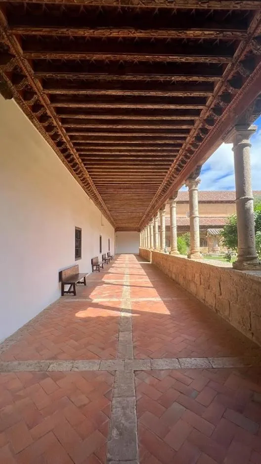 Nearby landmark in Palacio Rejadorada