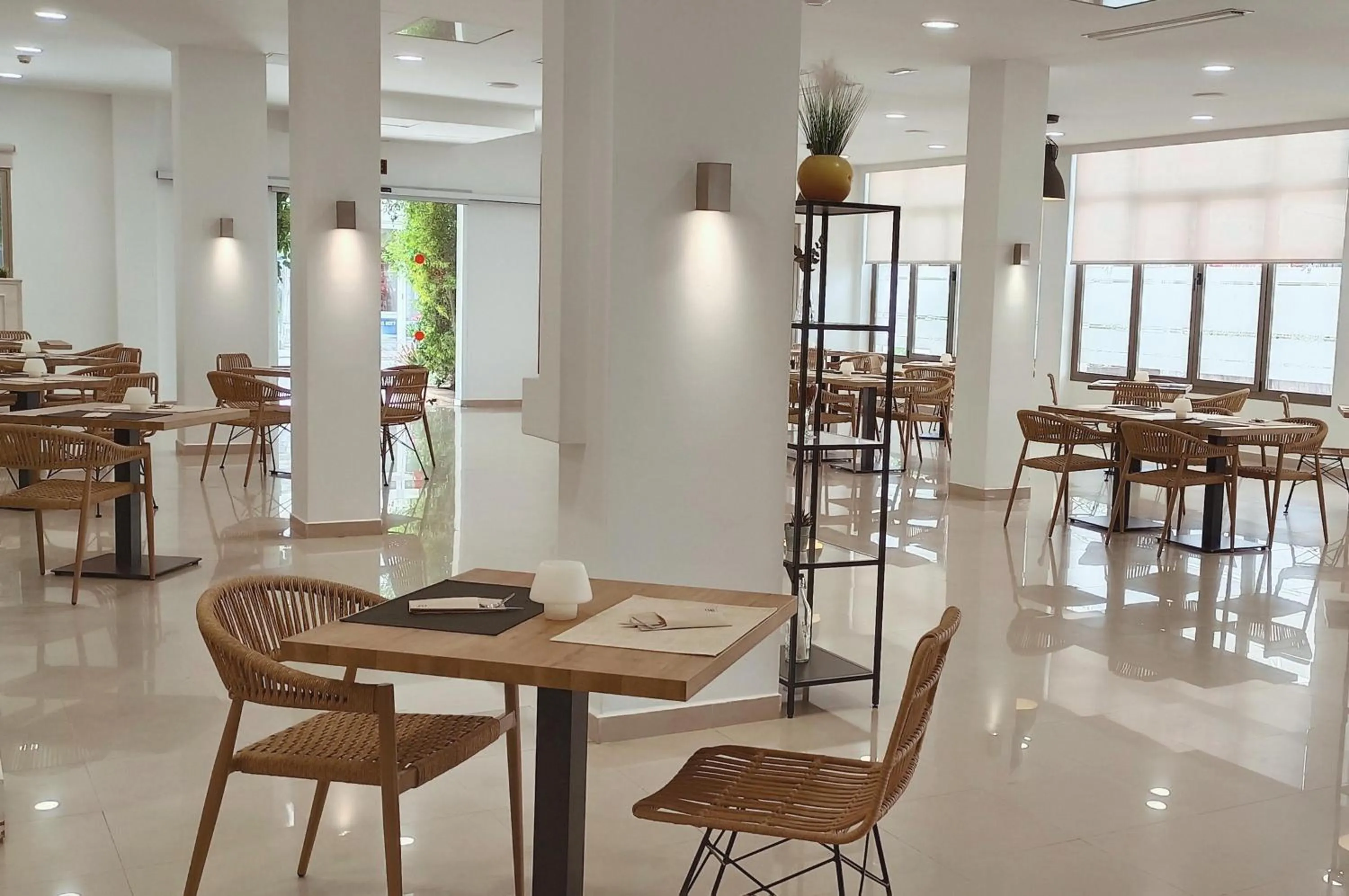 Restaurant/places to eat in Hotel Puchet Ibiza