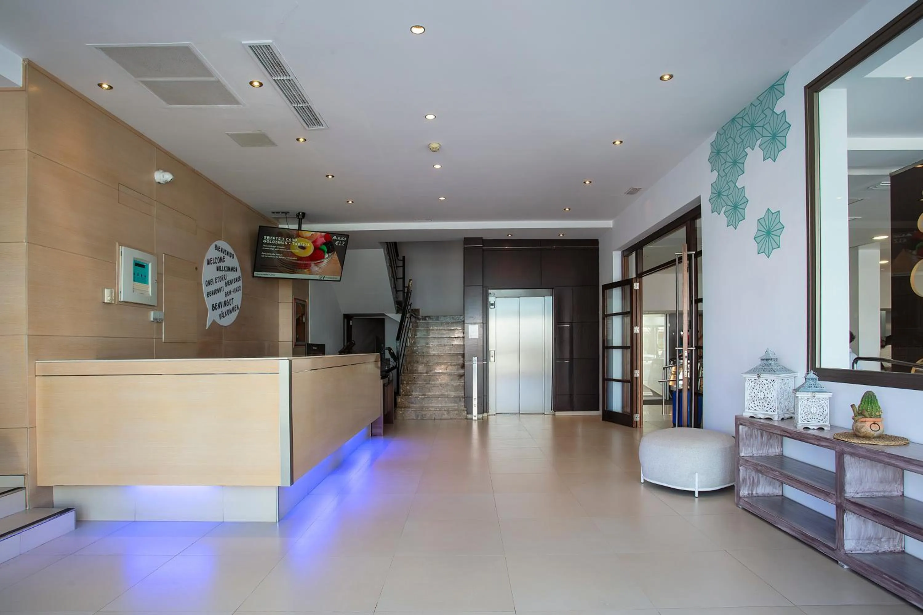 Lobby or reception in Hotel Puchet Ibiza