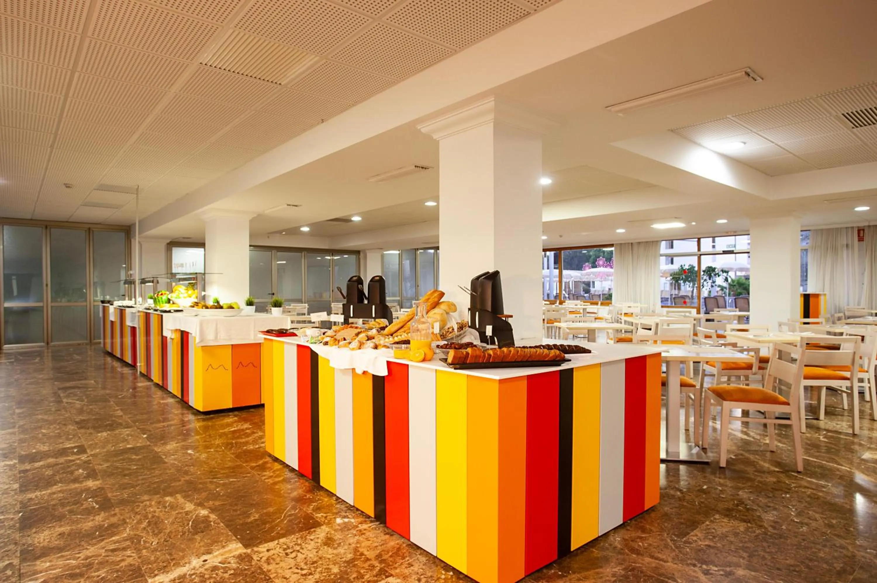 Restaurant/places to eat in Hotel Puchet Ibiza