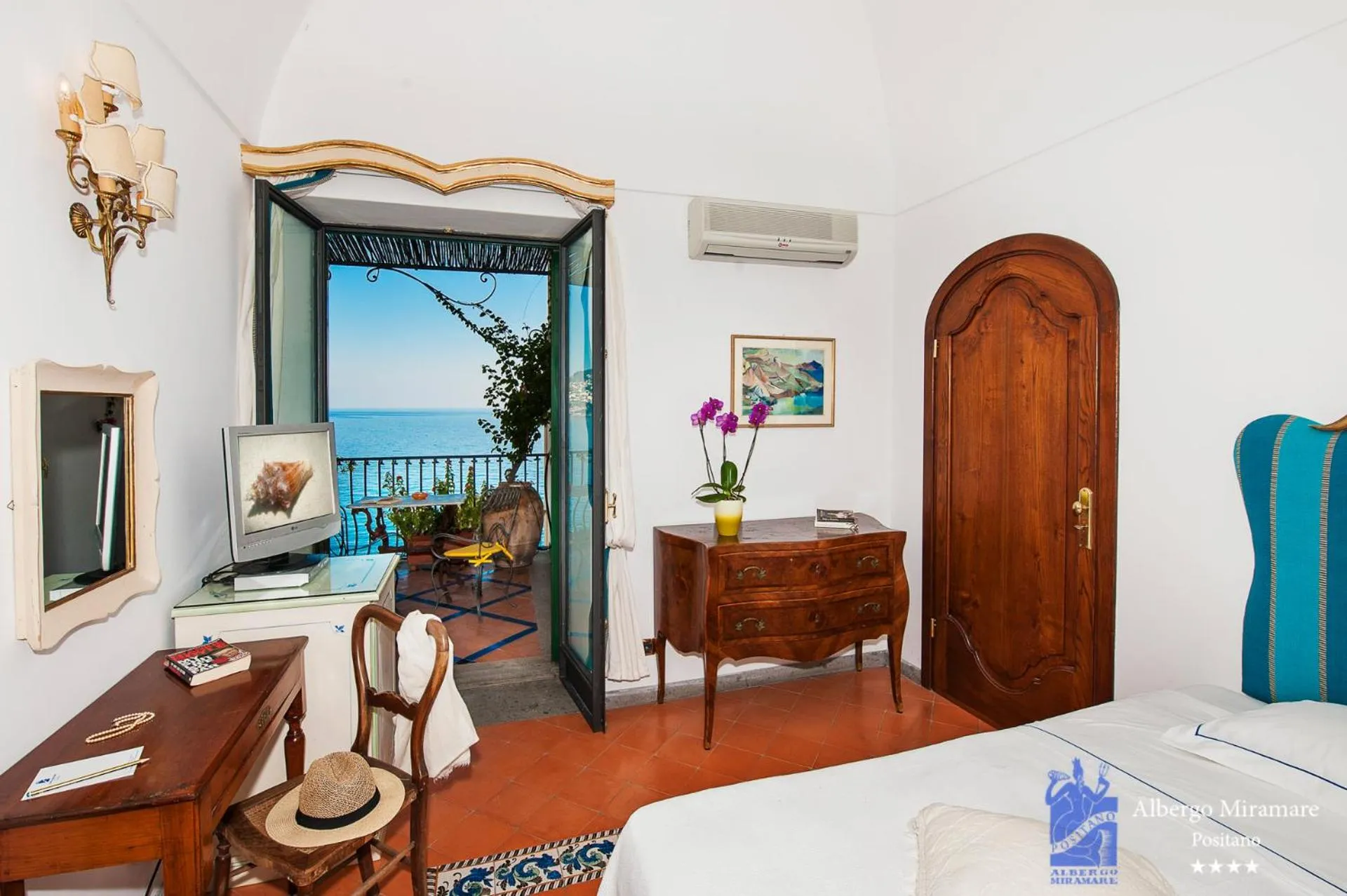 Bed in Albergo Miramare Positano