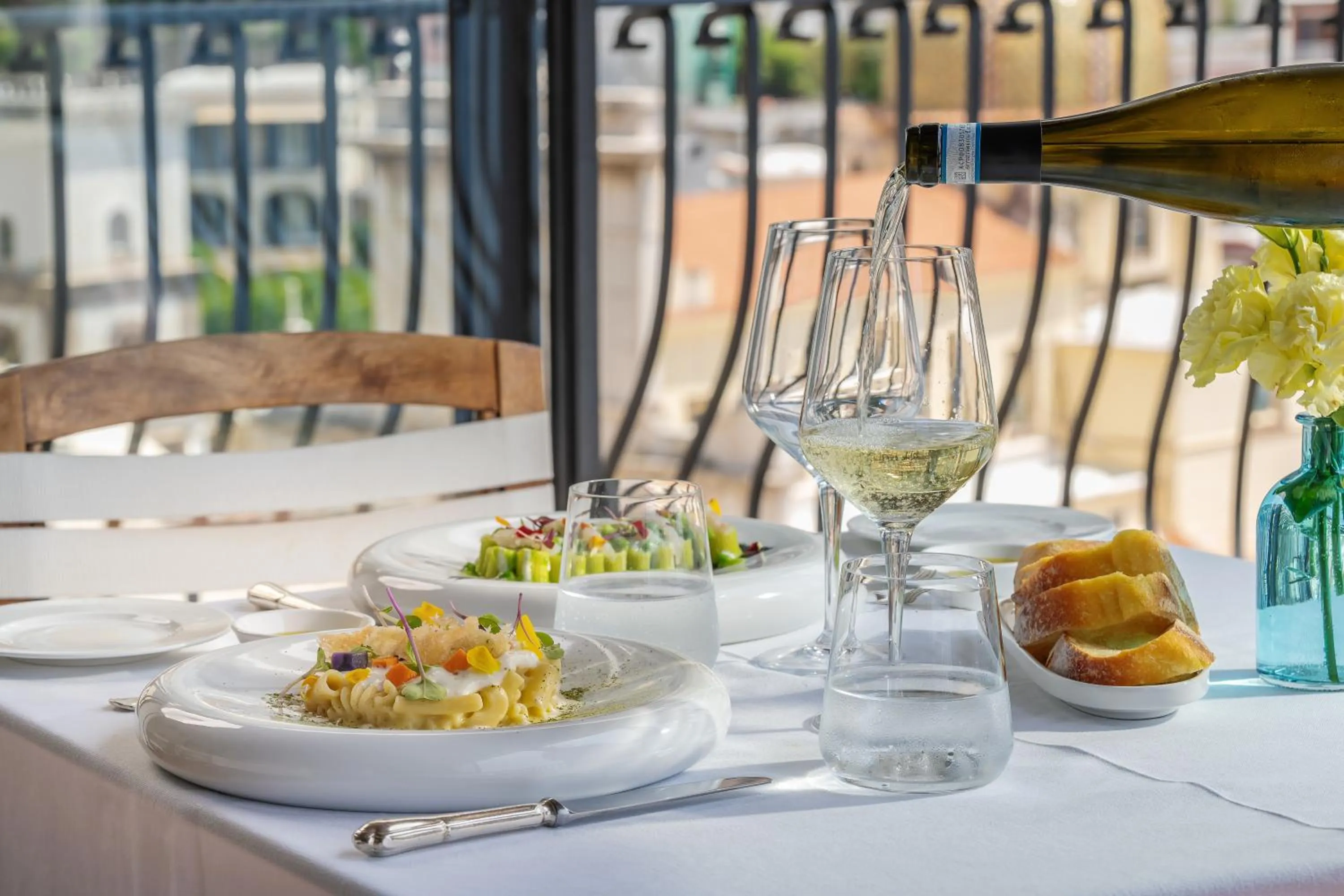 Food and drinks in Albergo Miramare Positano