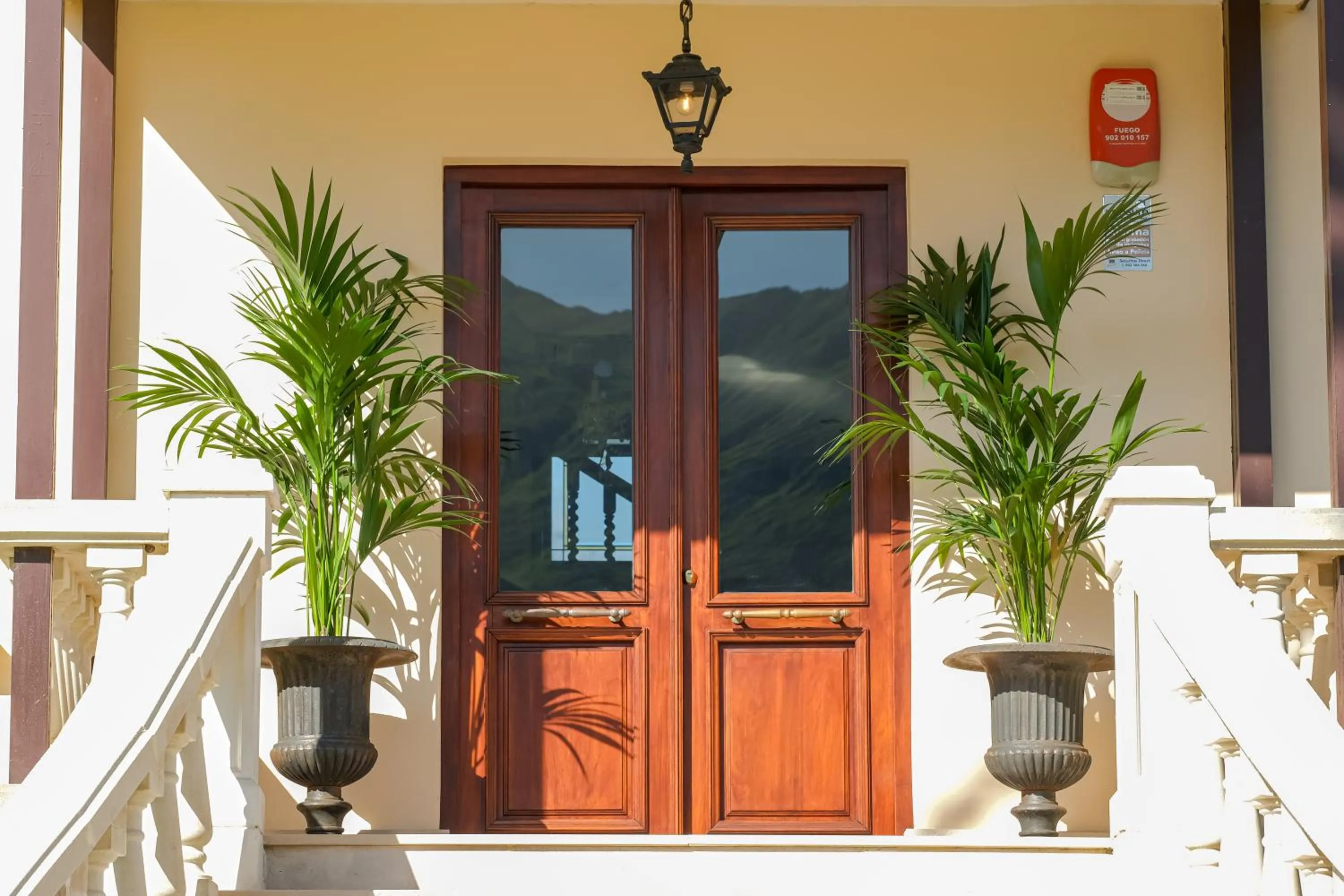 Property building in Indiana Boutique Hotel