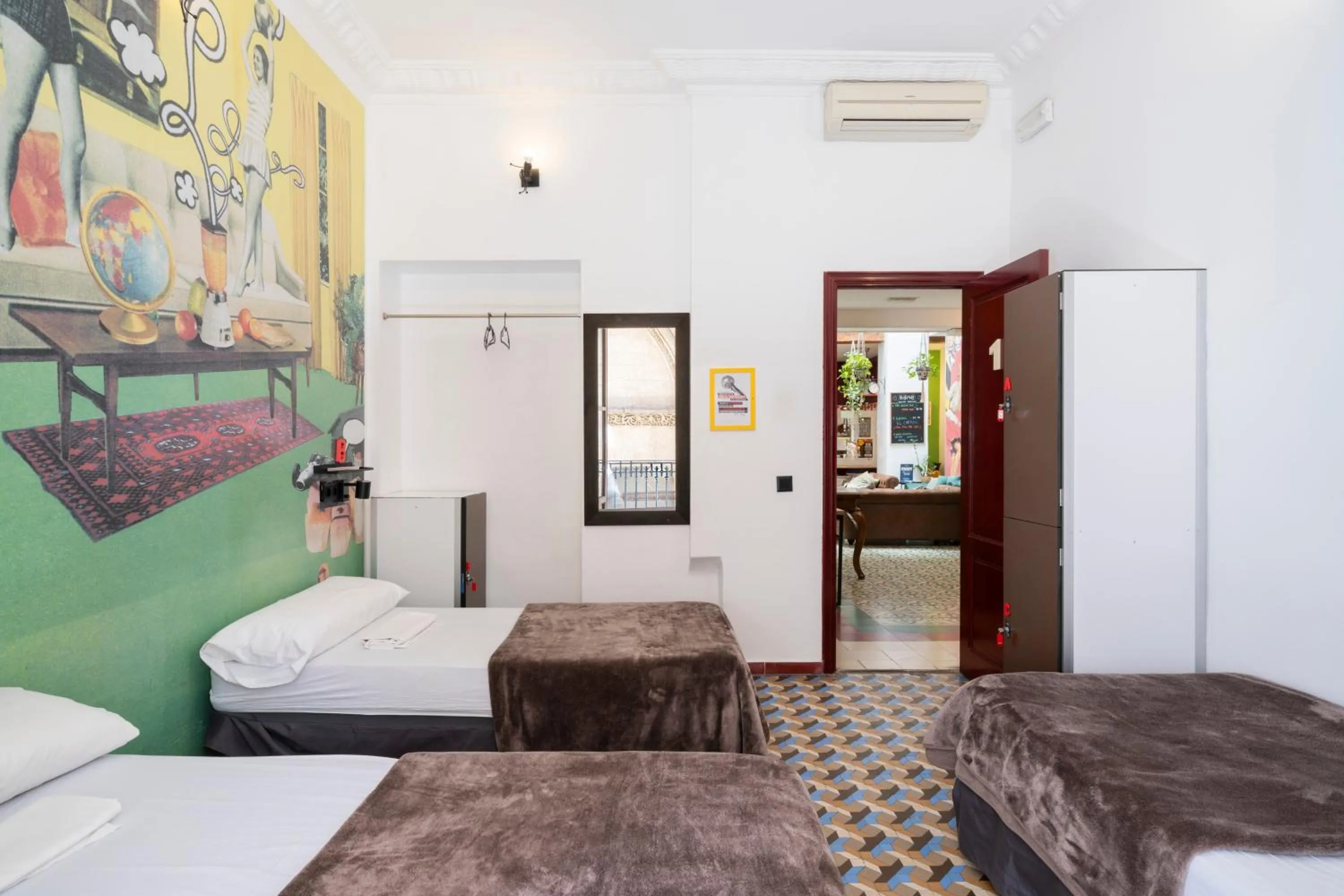 Bed in Home Youth Hostel by Feetup Hostels