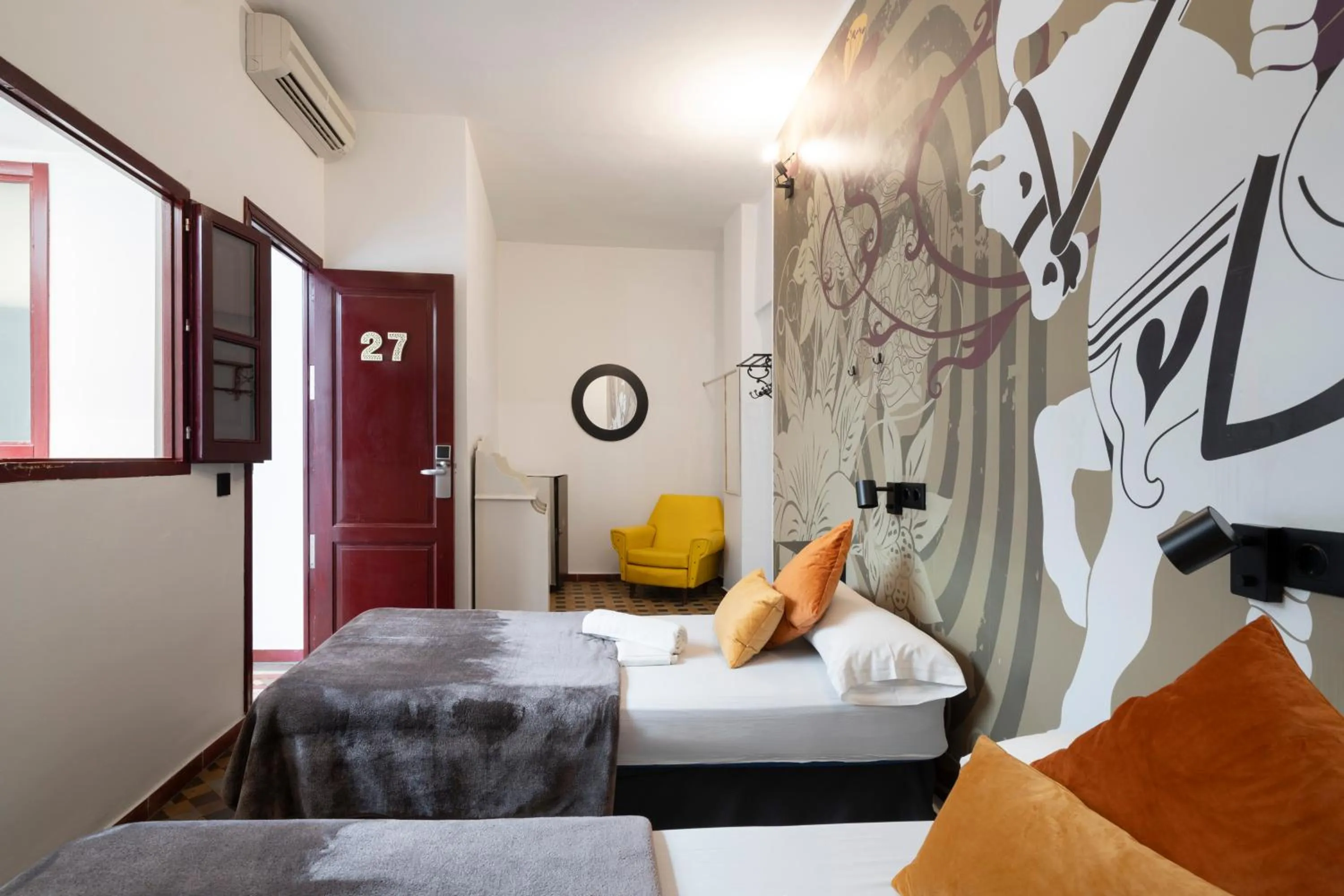 Bed in Home Youth Hostel by Feetup Hostels