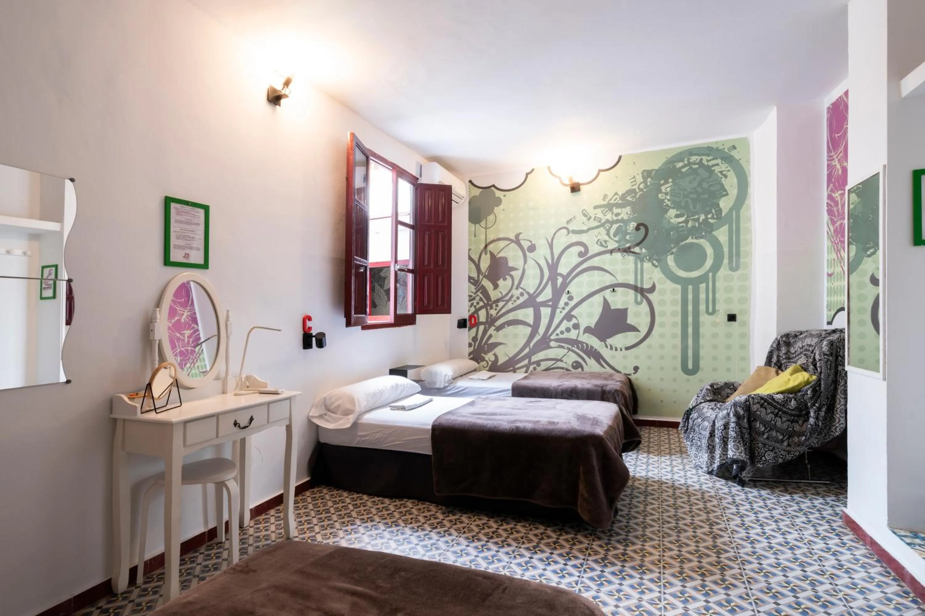 Bed in Home Youth Hostel by Feetup Hostels