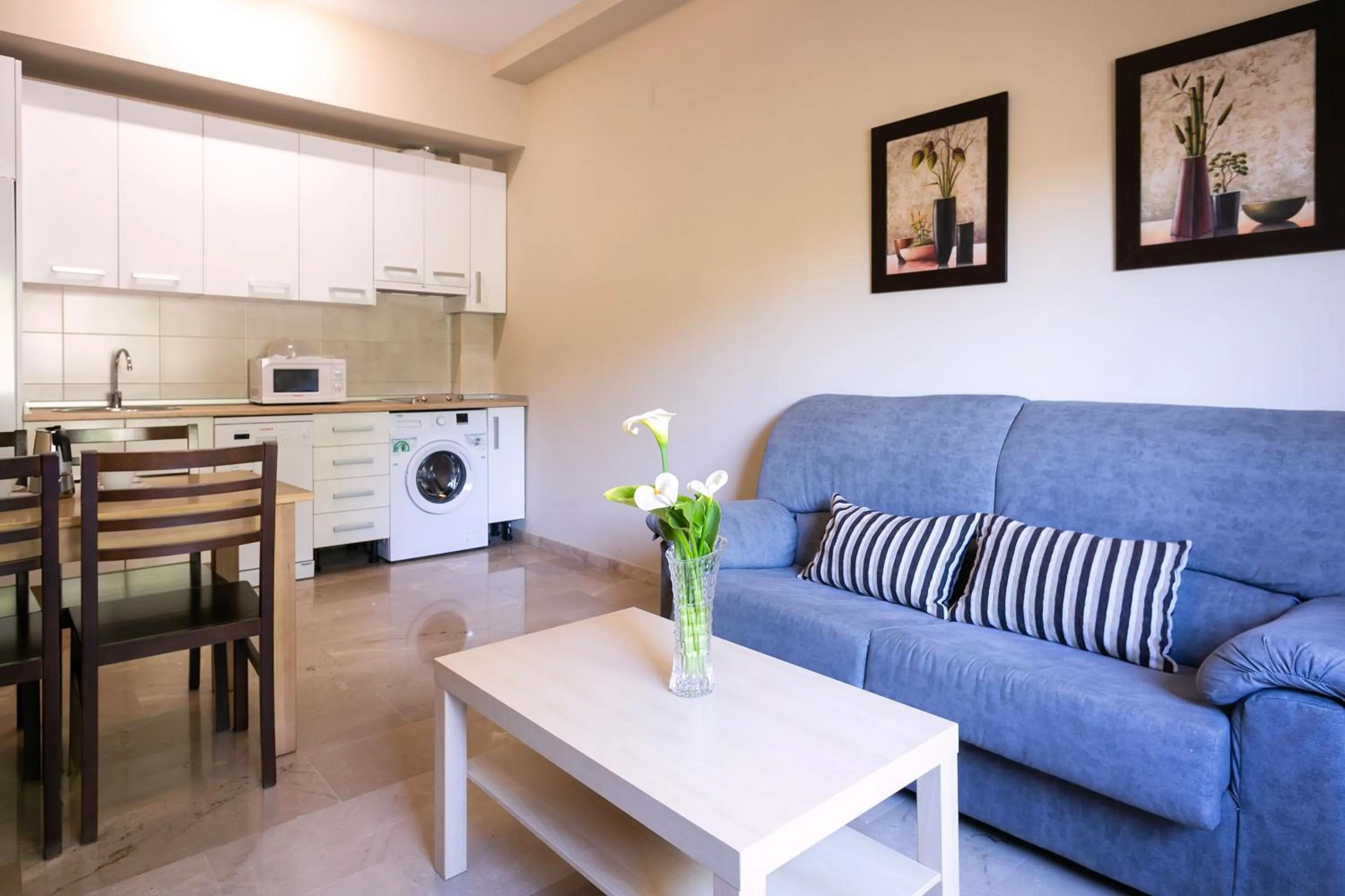 Living room in Apartamentos Turísticos La Castilleja
