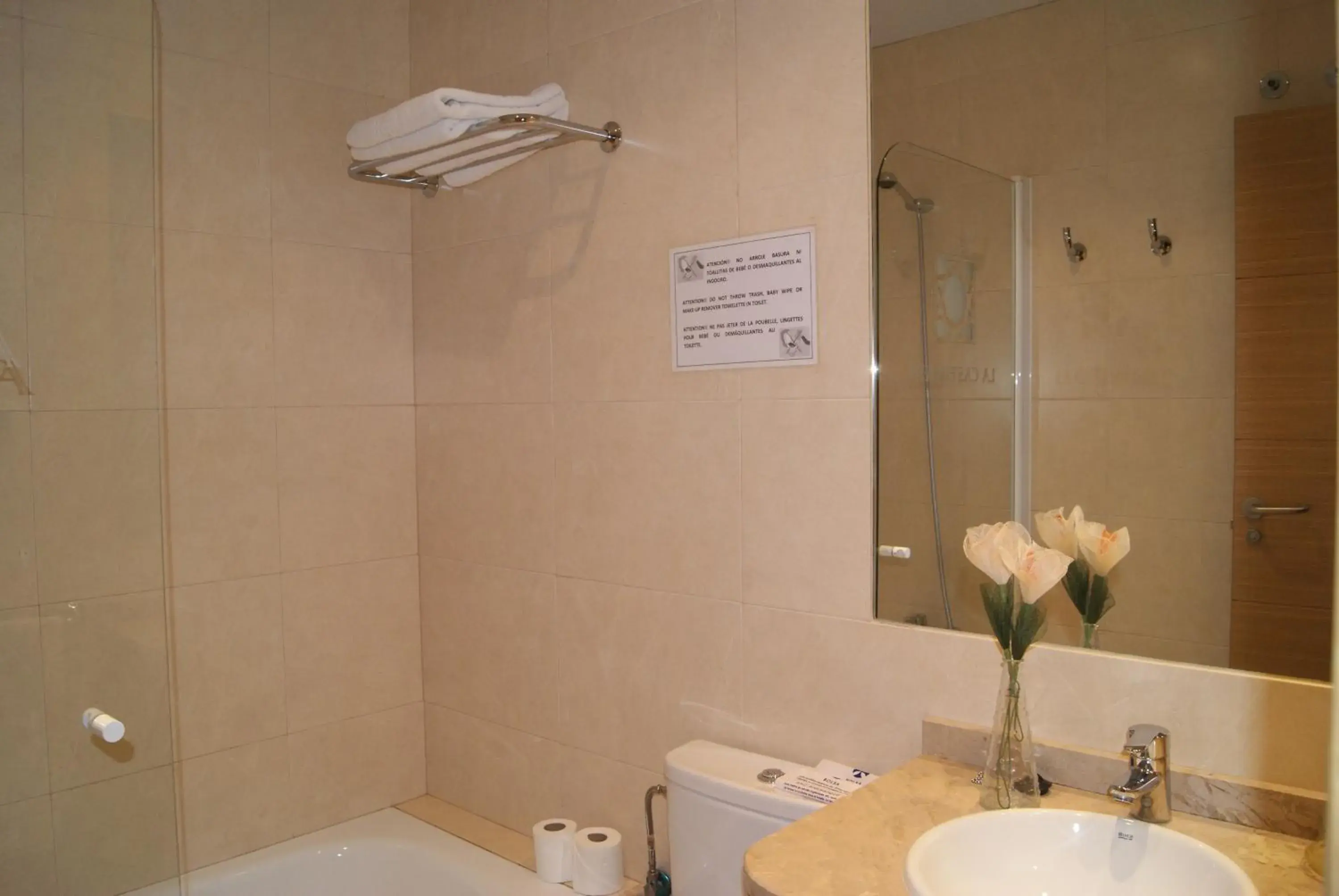 Romantic Offer - Studio in Apartamentos Turísticos La Castilleja Romantic Offer - Studio in Apartamentos Turísticos La Castilleja