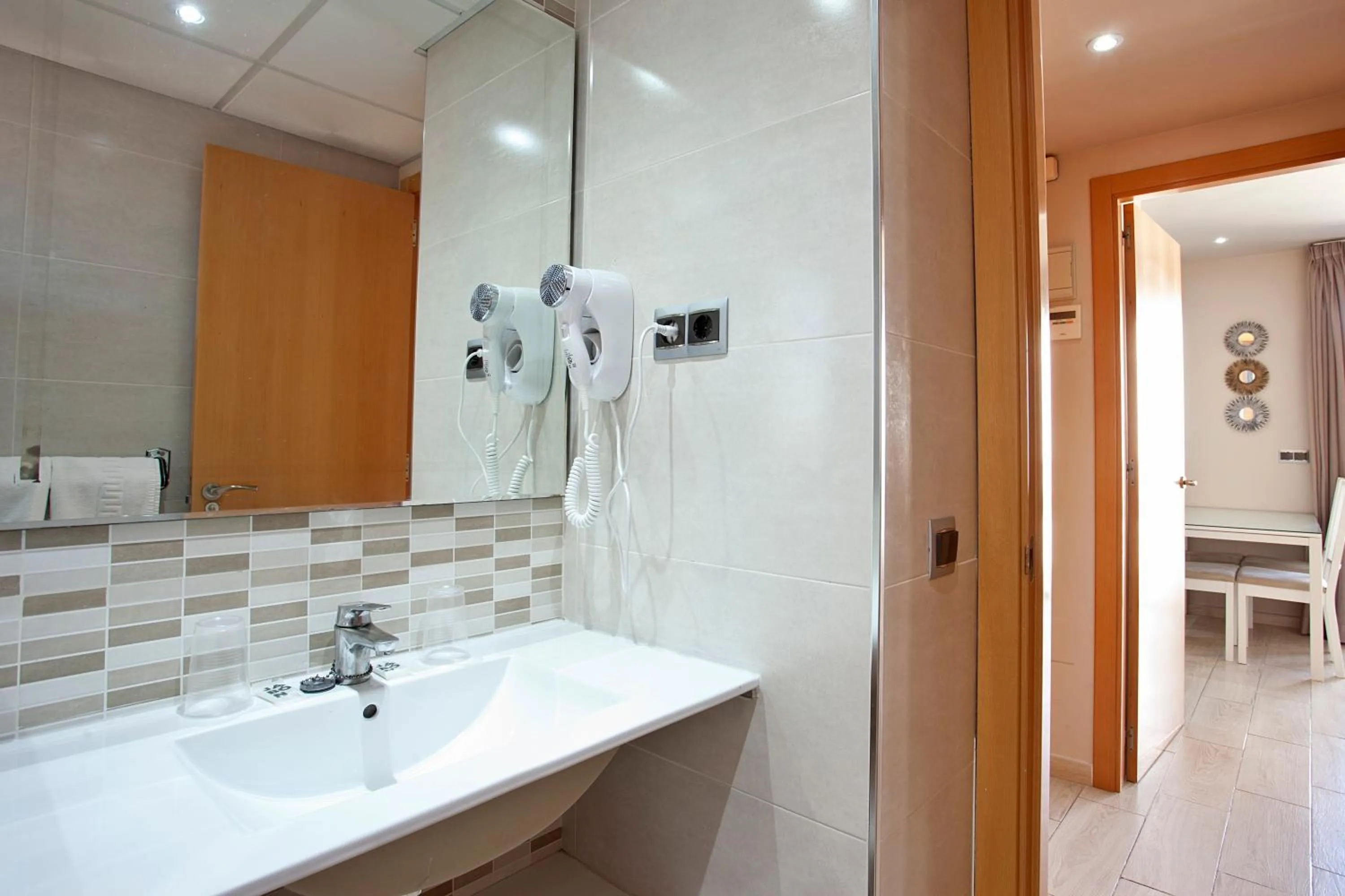 Bathroom in Apartamentos Ecuador Park