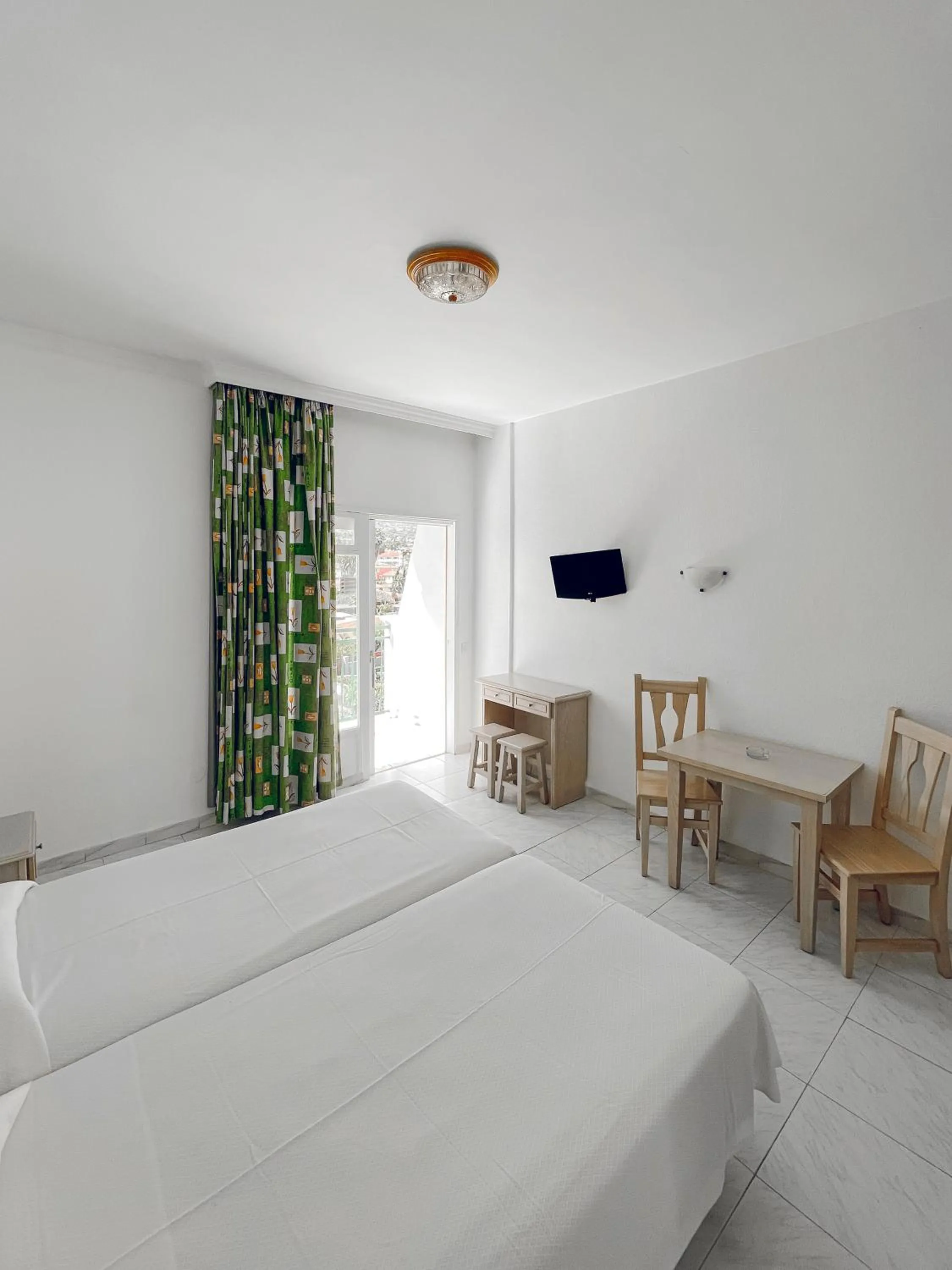 Bedroom, Bed in Apartamentos La Carabela