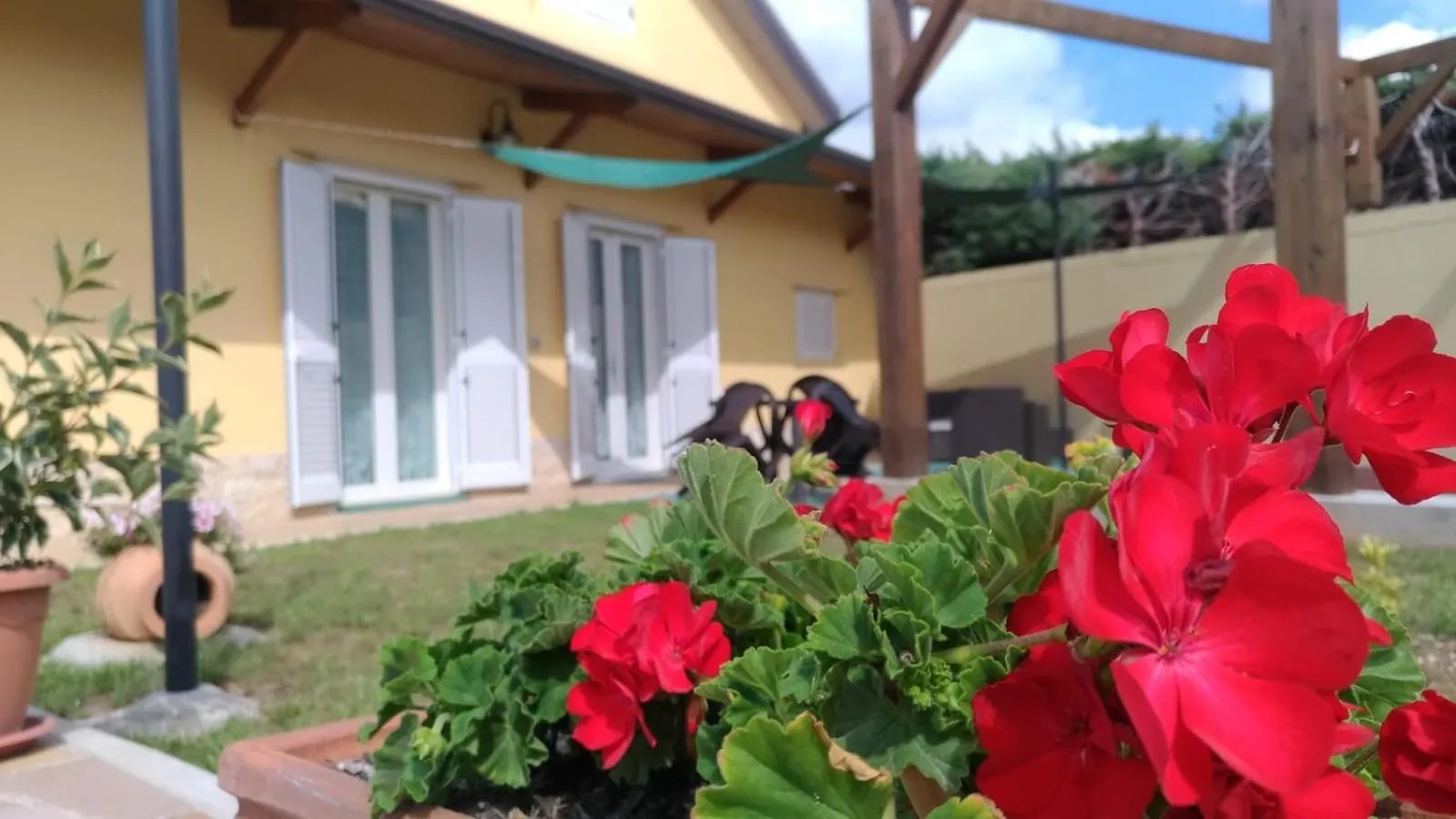 Garden in Ostello Villafranca