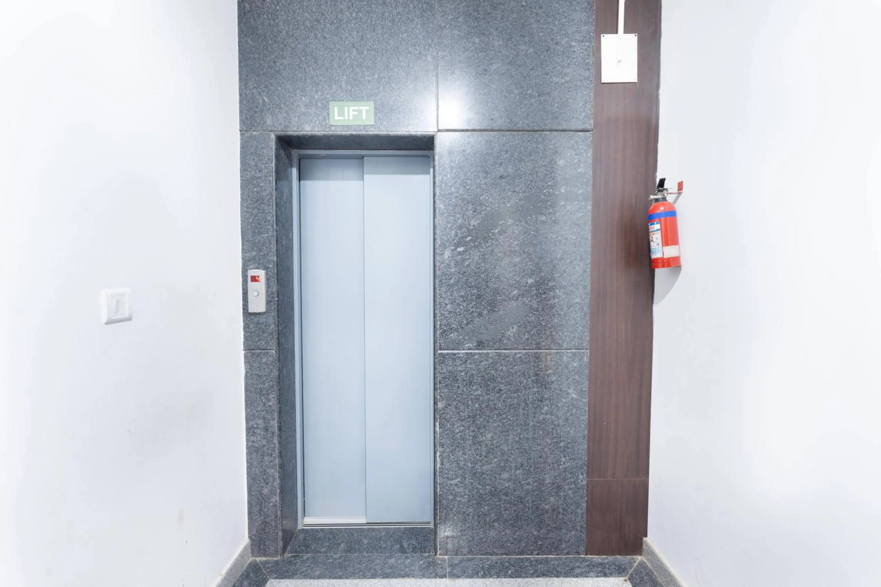 elevator in Itsy Hotels Worldtree ITPL