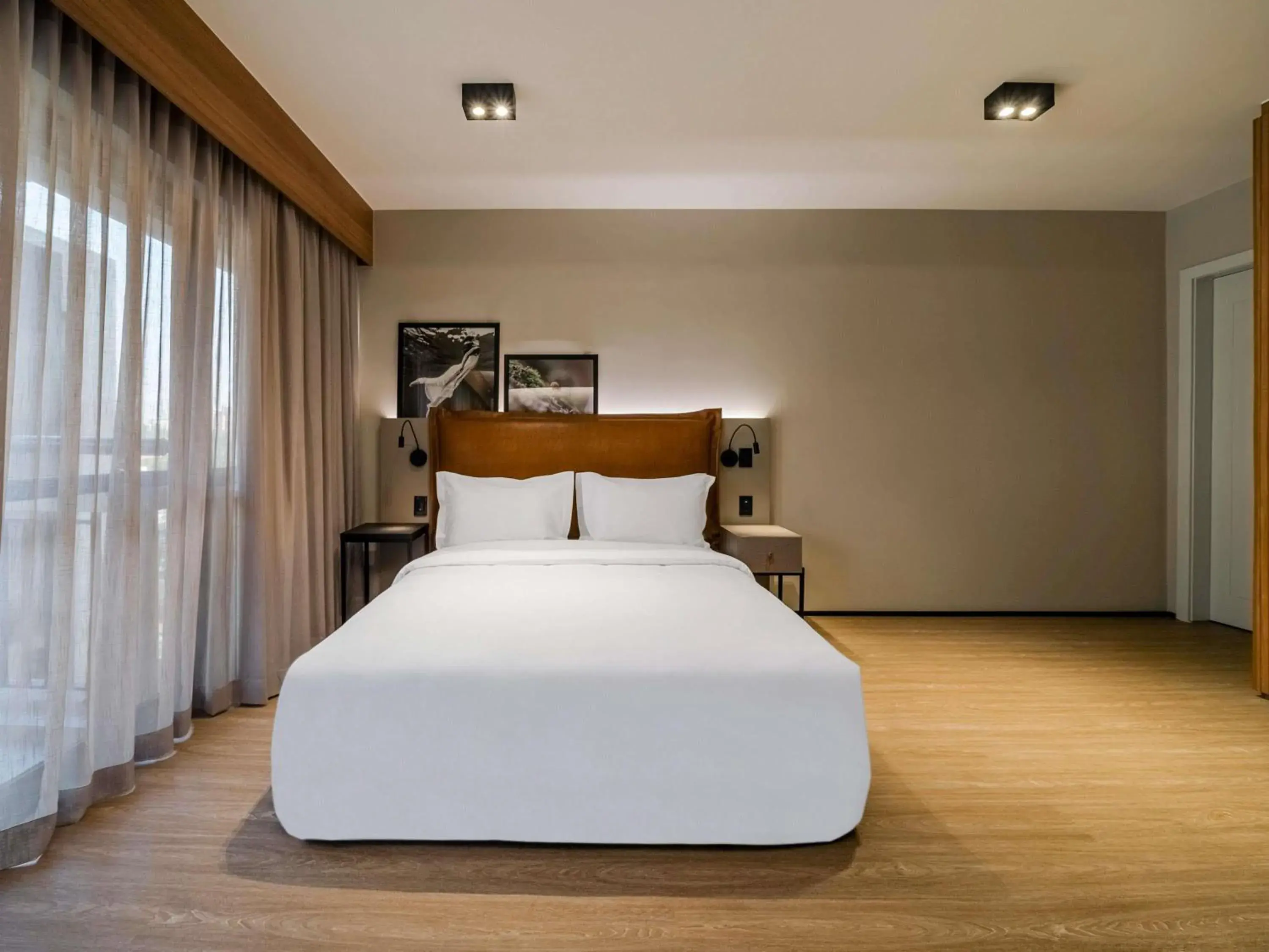 Accessible Deluxe Double Room in Grand Mercure SP Itaim Bibi Accessible Deluxe Double Room in Grand Mercure SP Itaim Bibi