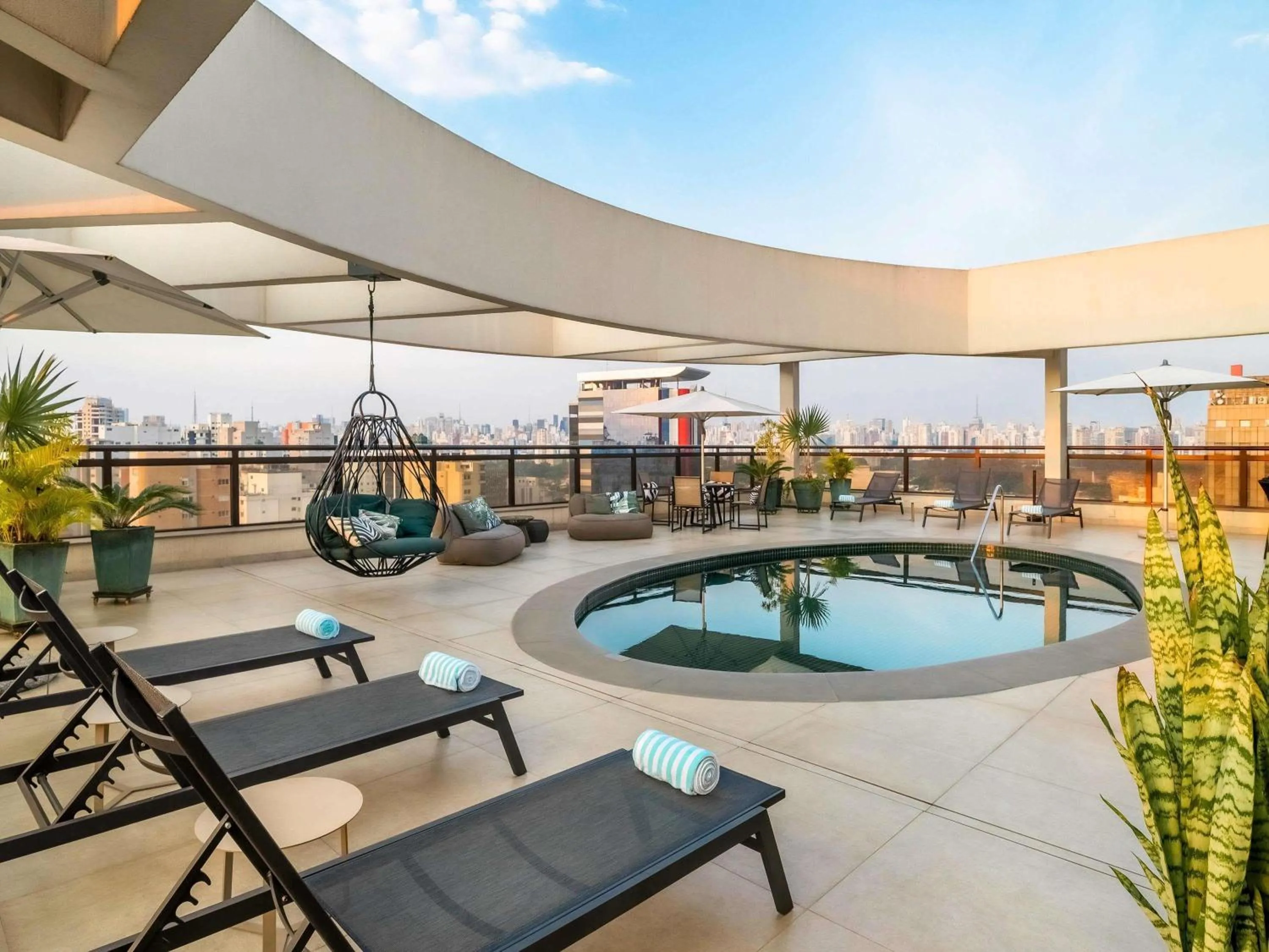 Pool view in Grand Mercure SP Itaim Bibi