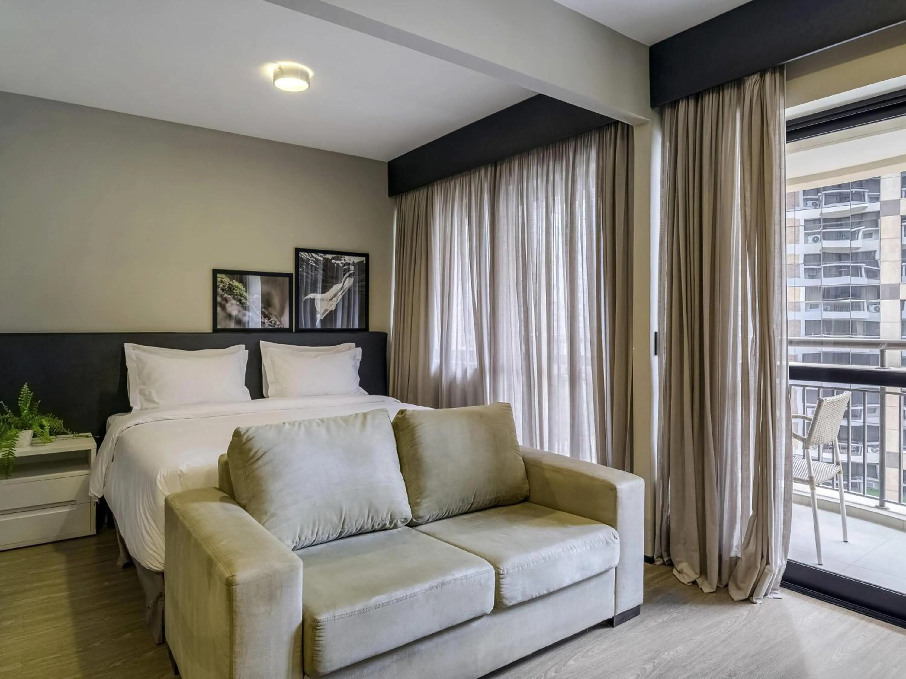 Bedroom in Grand Mercure SP Itaim Bibi