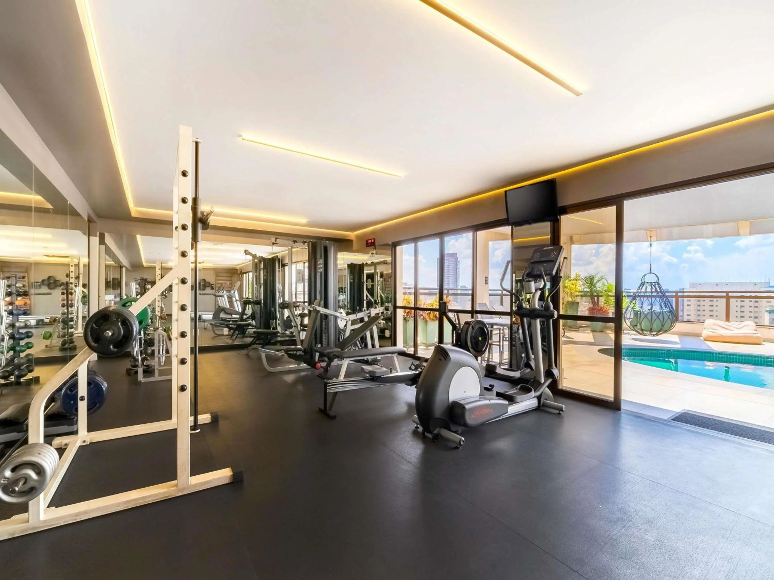 Property building in Grand Mercure SP Itaim Bibi