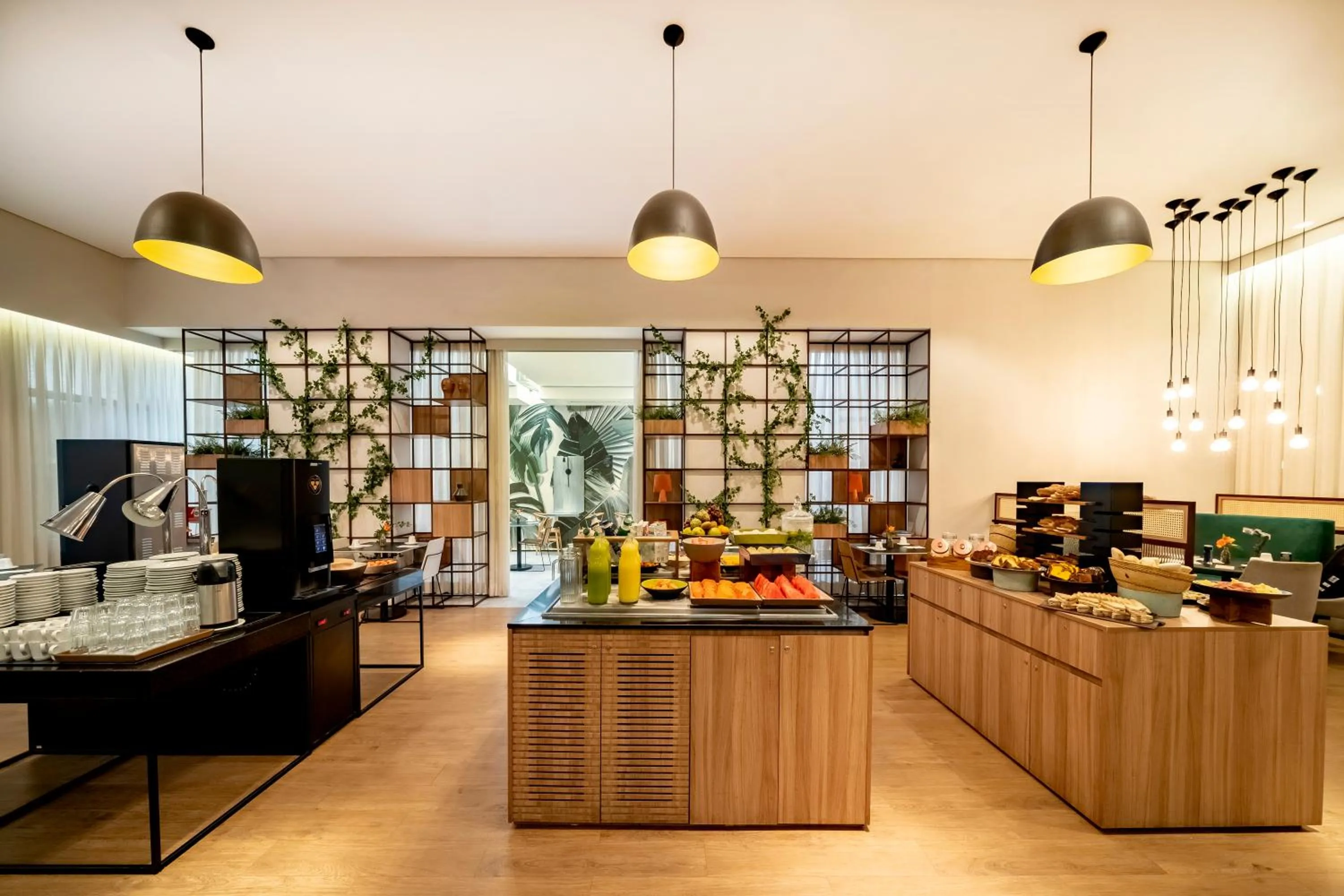 Breakfast in Grand Mercure SP Itaim Bibi