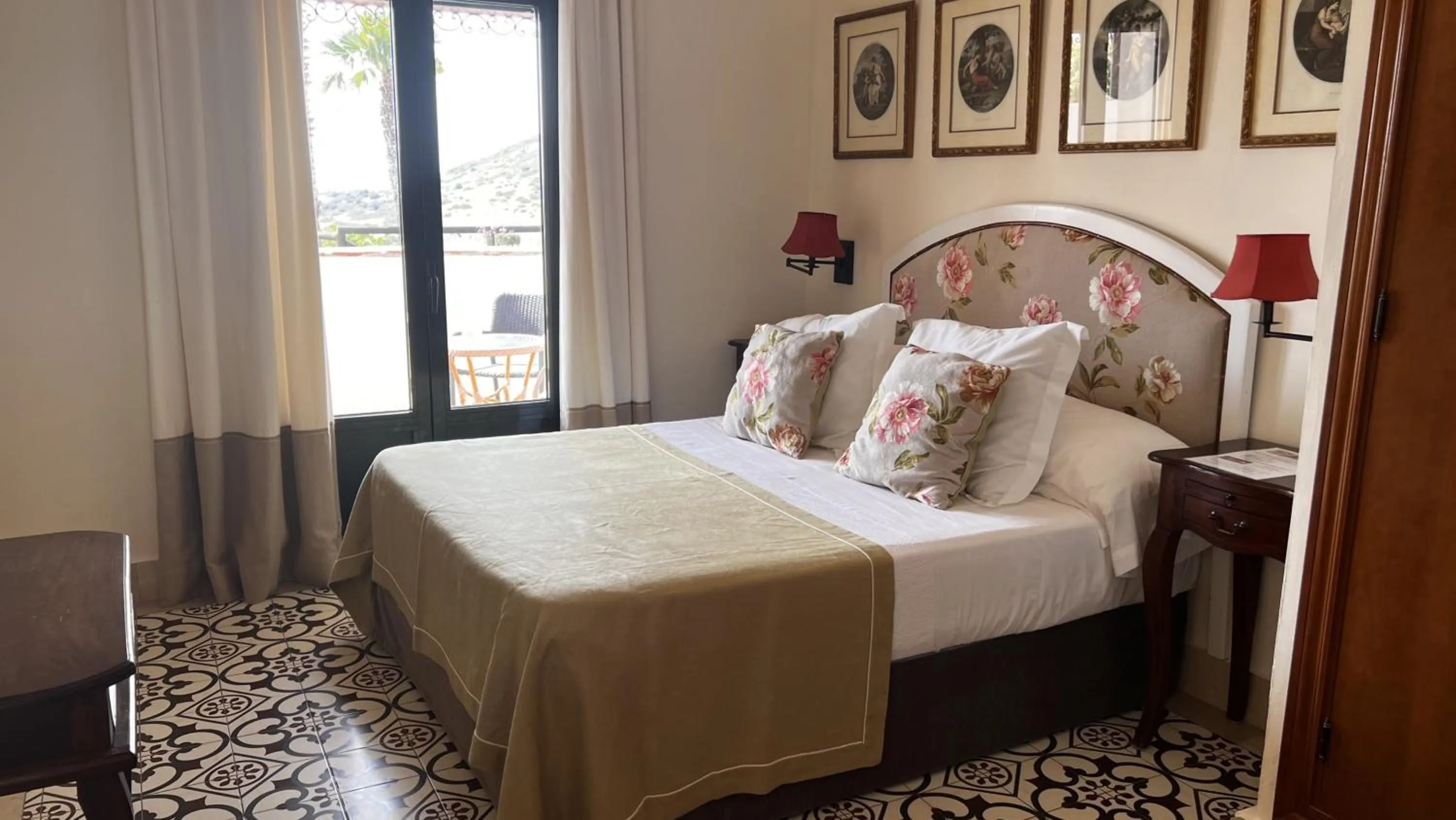 Bed in Hotel Sindhura