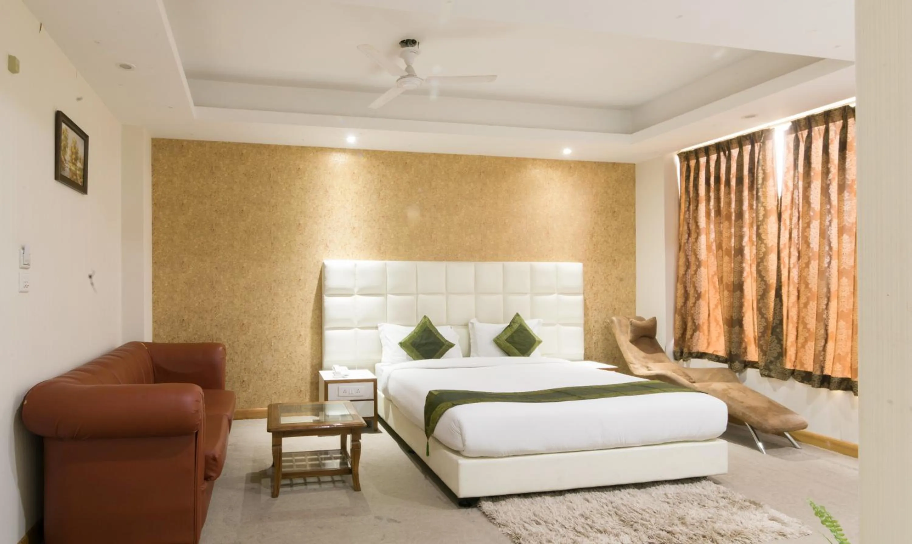 Bedroom, Bed in Treebo House Inn