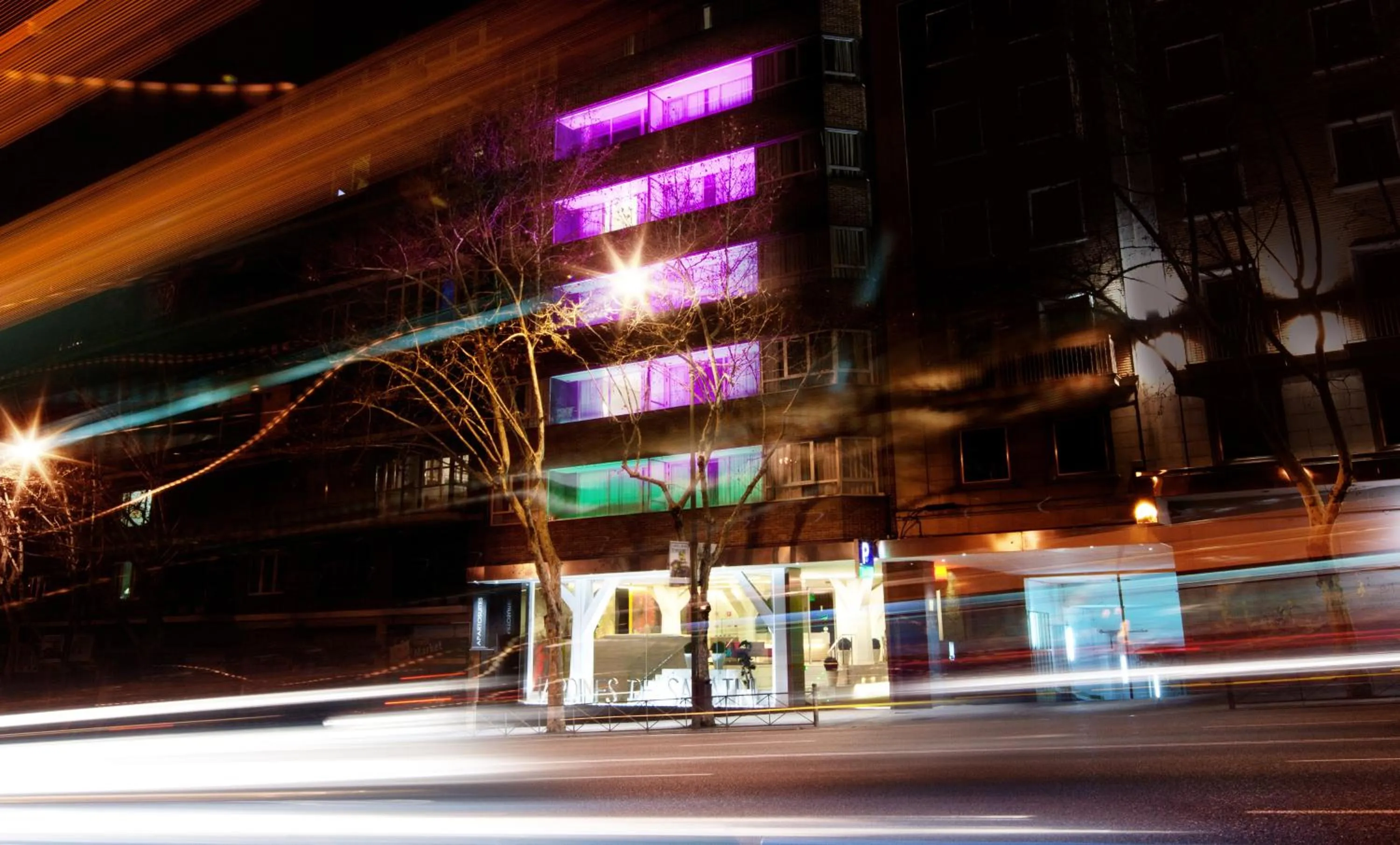 Facade/entrance in Apartosuites Jardines de Sabatini