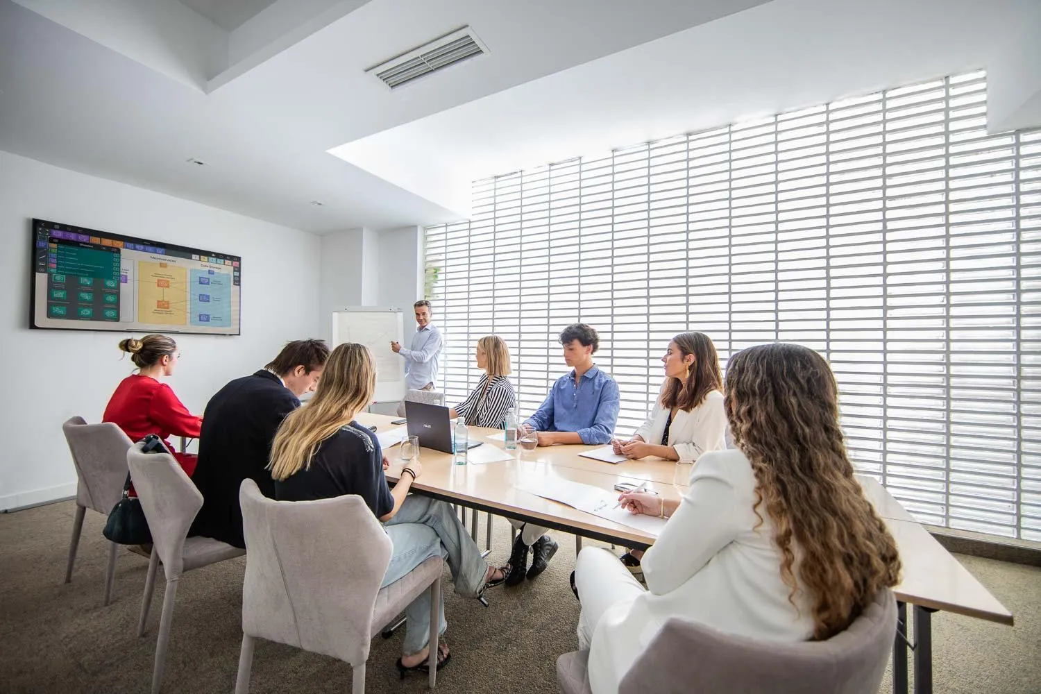 Meeting/conference room in Apartosuites Jardines de Sabatini