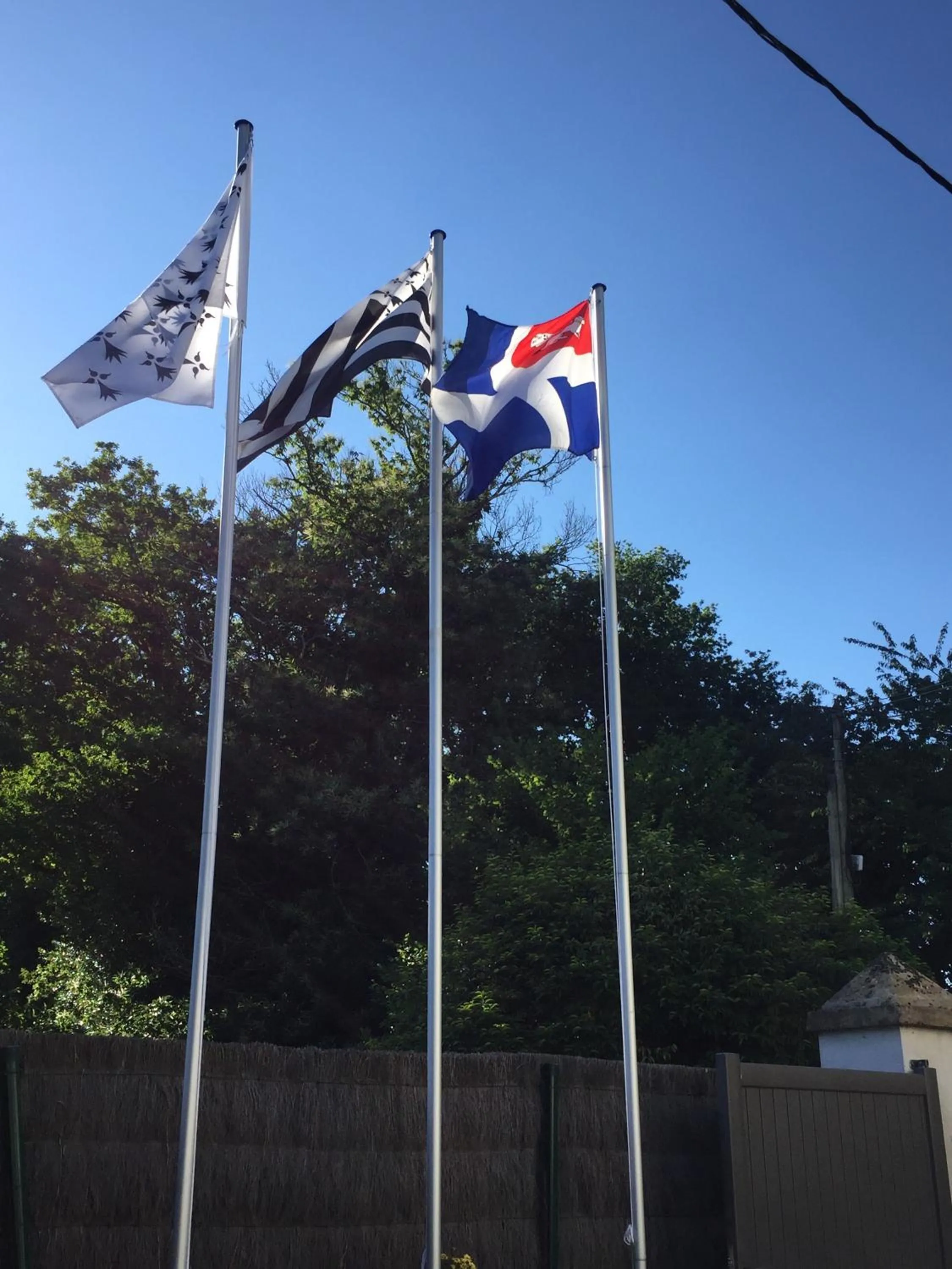 Facade/entrance in Les Dames de Nage