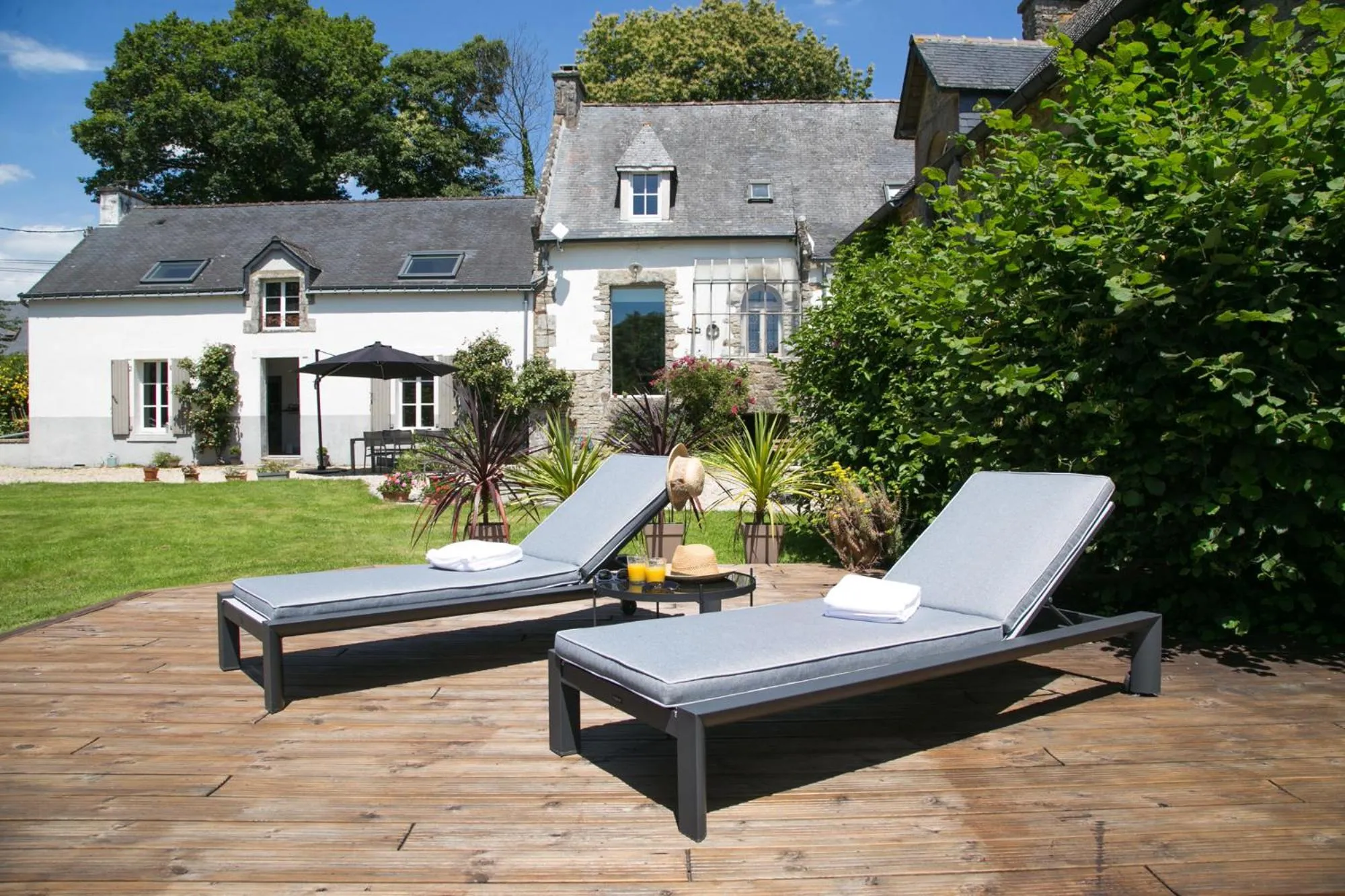 Balcony/Terrace in Les Dames de Nage