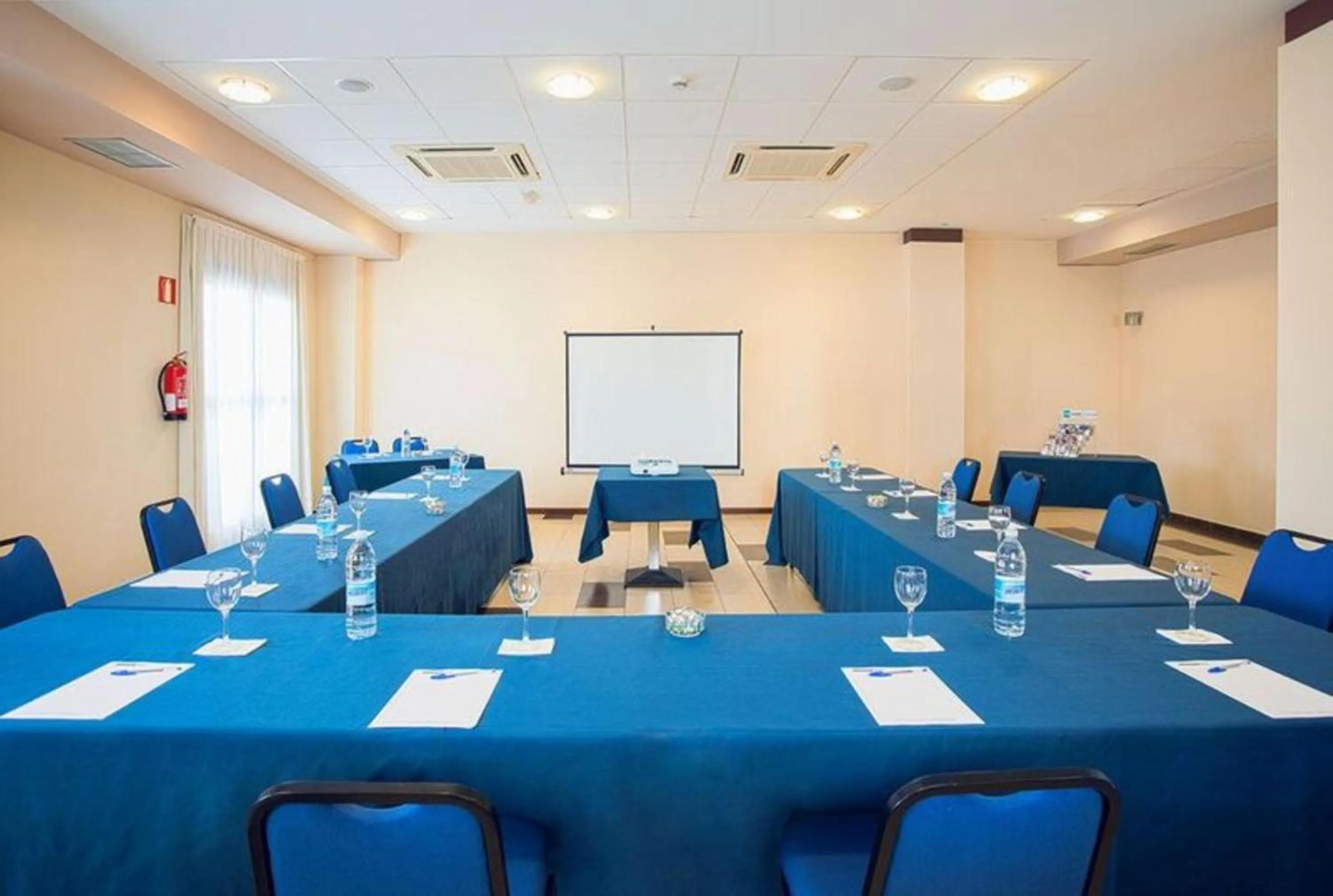 Meeting/conference room in Hotel Naval Sestao