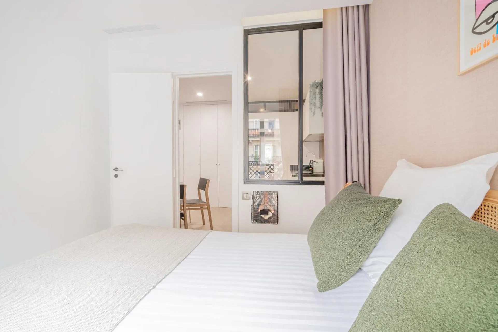 Bedroom, Bed in Yuna Les Halles - Serviced Apartments