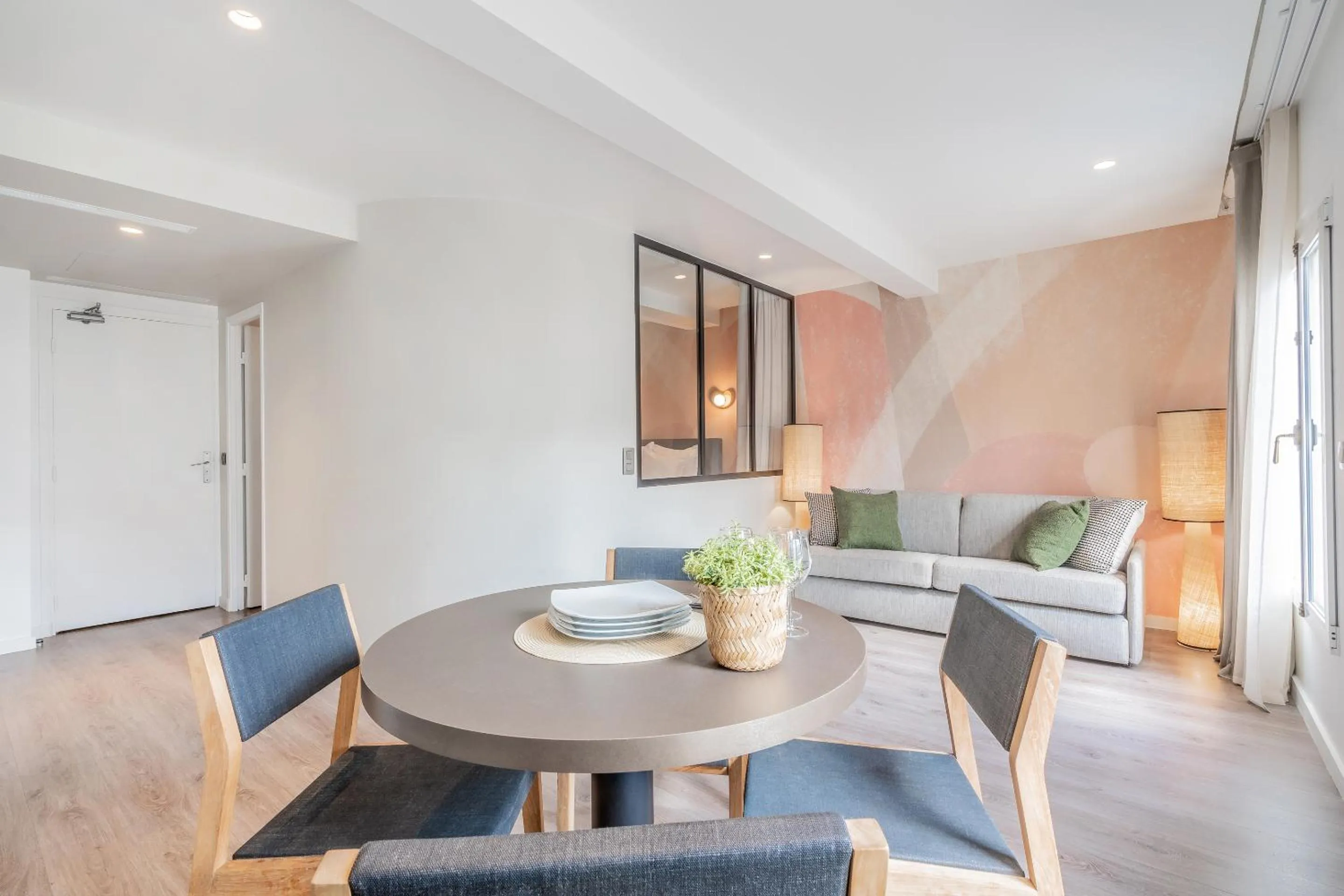 Living room in Yuna Les Halles - Serviced Apartments