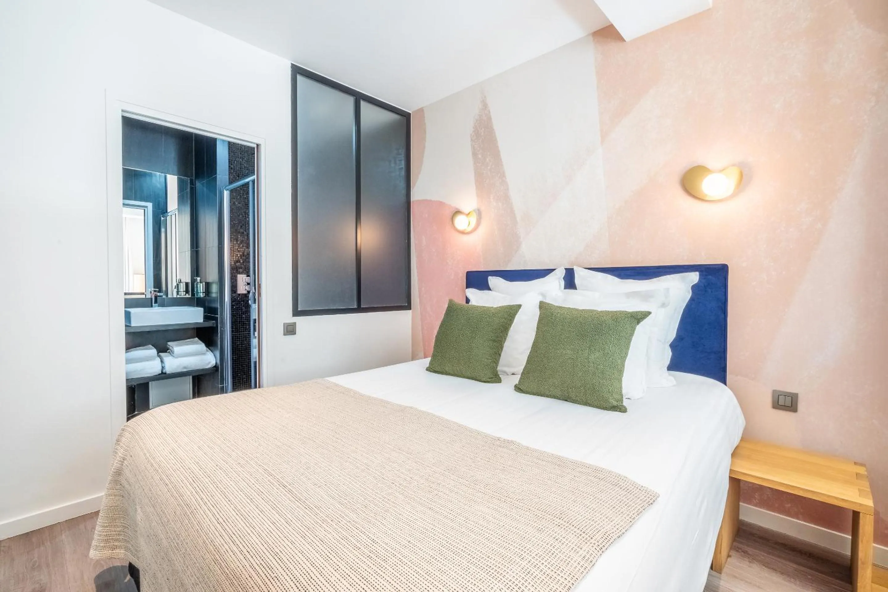 Bedroom, Bed in Yuna Les Halles - Serviced Apartments