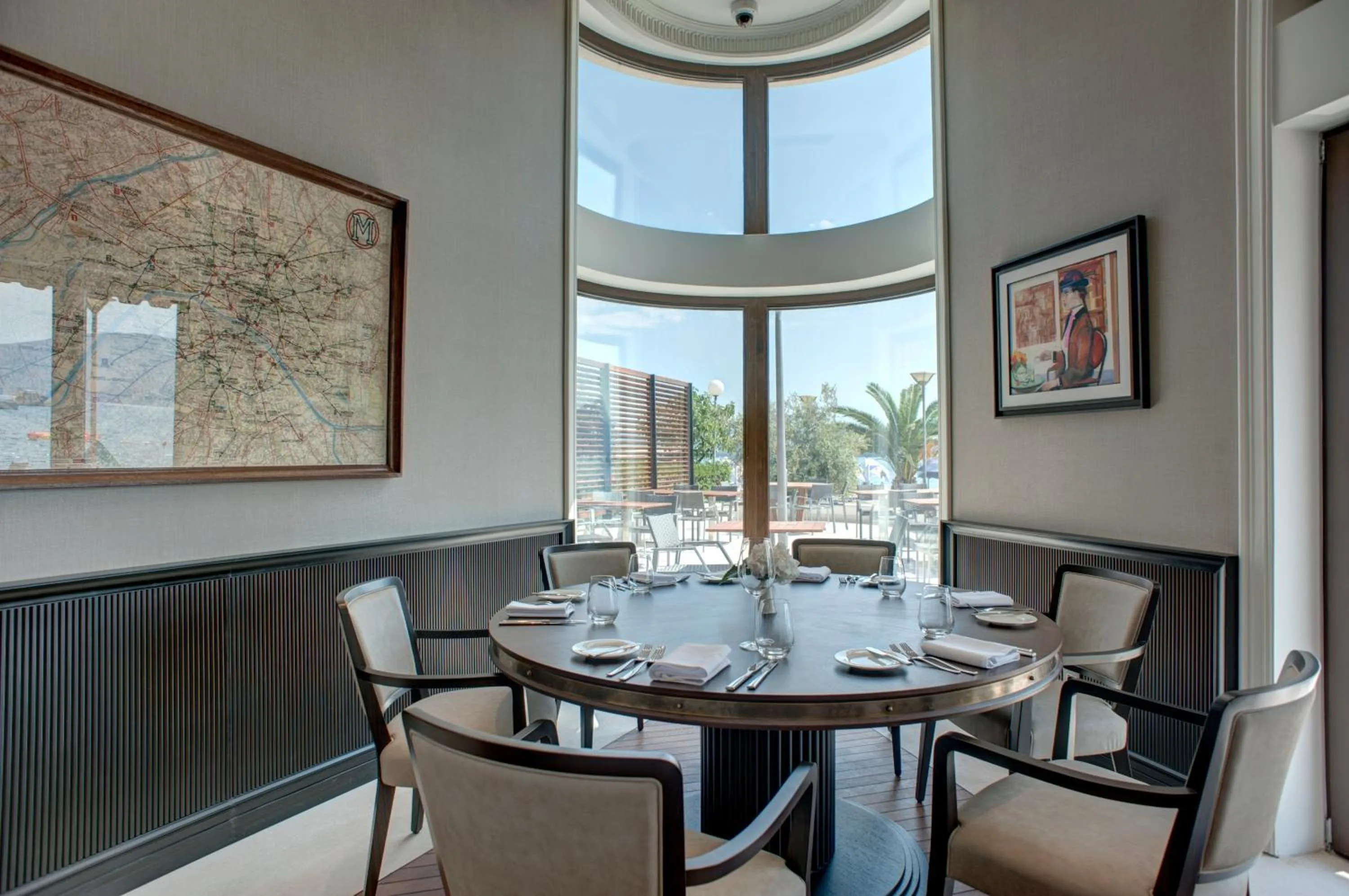 Restaurant/places to eat in Boutique Hotel La Roche