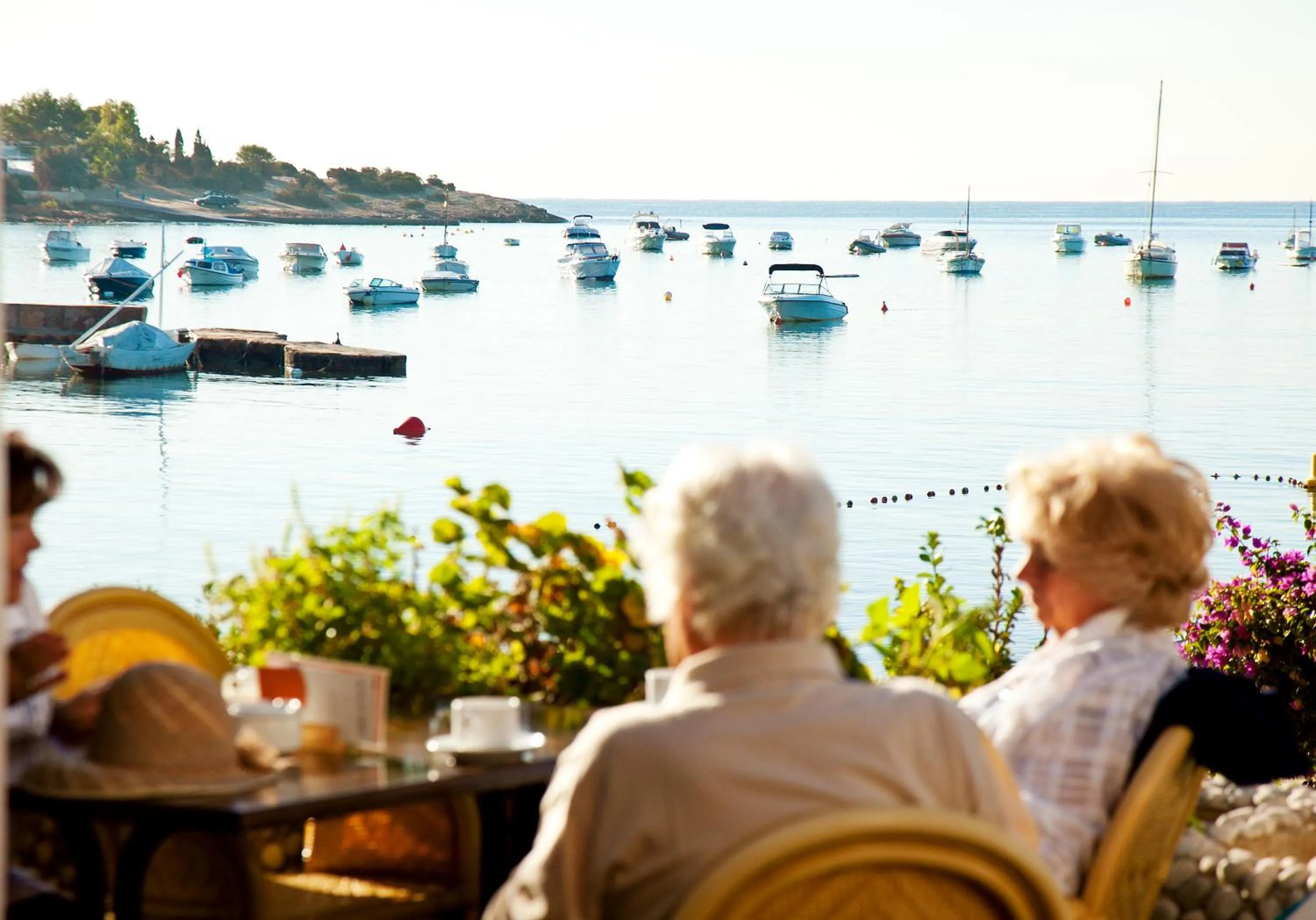 Restaurant/places to eat in Hotel Ses Figueres