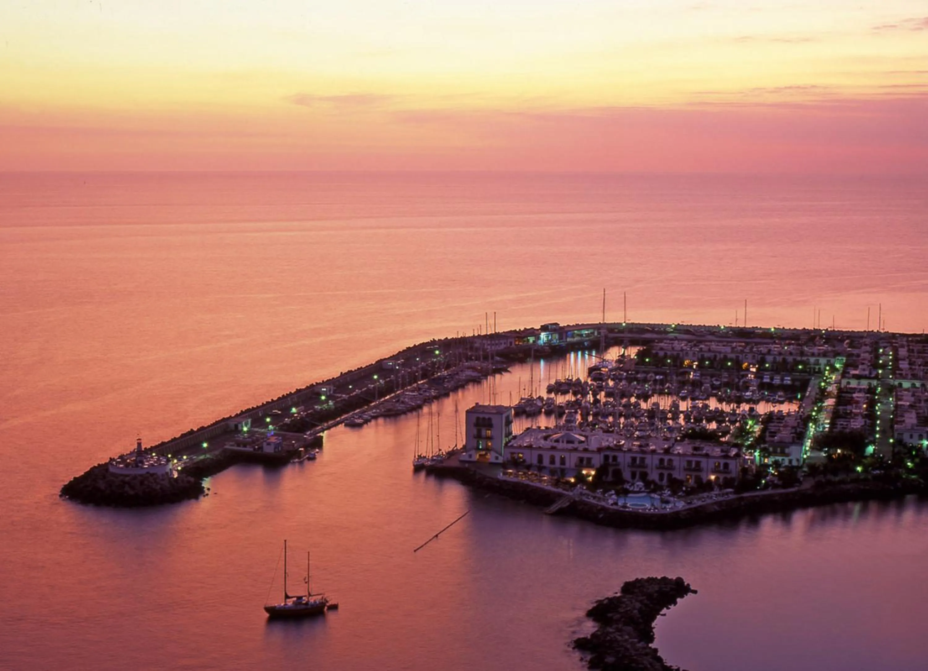 Entertainment in Apartamentos Cordial Mogán Valle