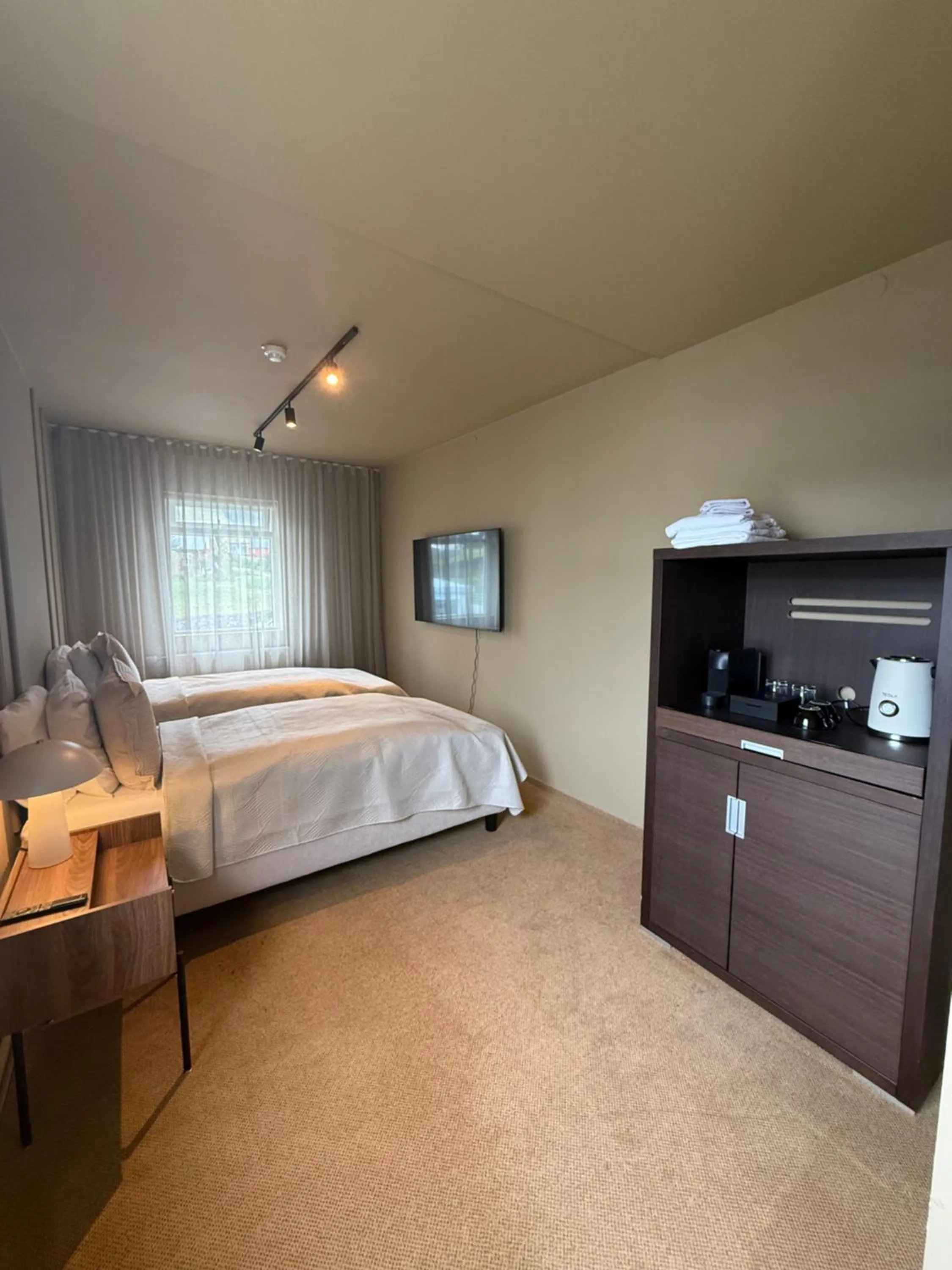 Bedroom, Bed in Hotel Vest Mar