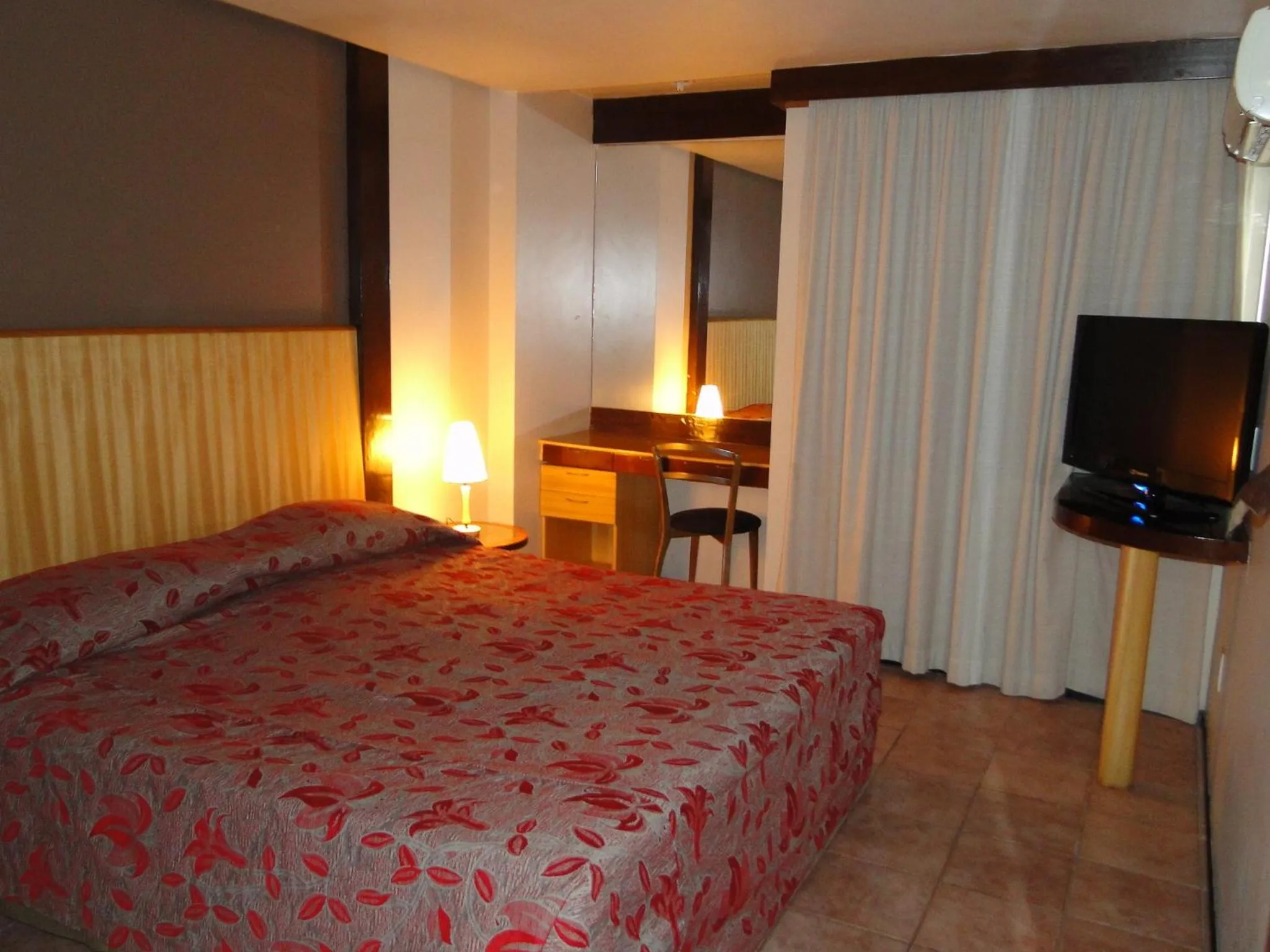 Bed in Plaza Praia Suítes