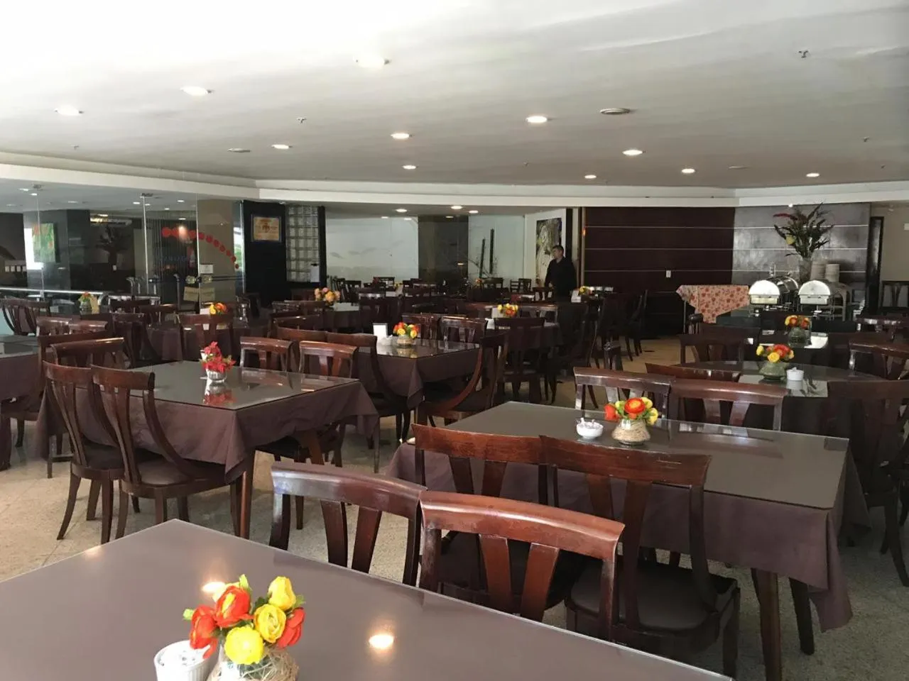 Restaurant/places to eat in Plaza Praia Suítes