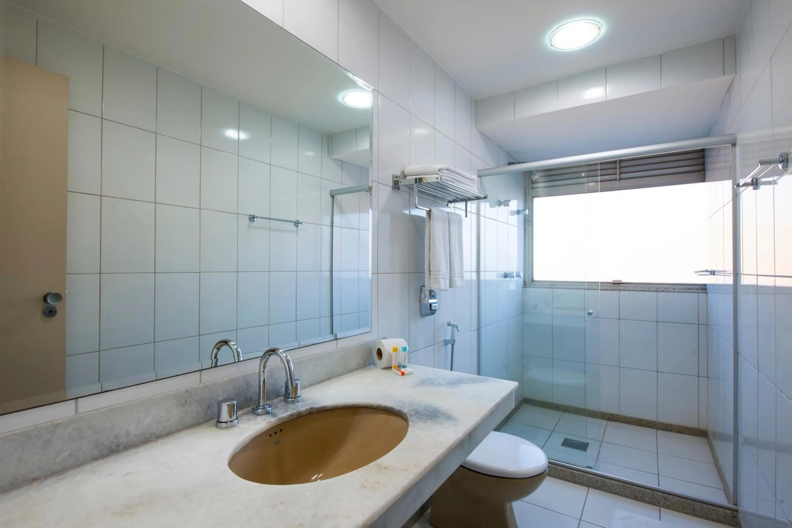 Bathroom in Alice Vitoria Hotel Arte by Nobile