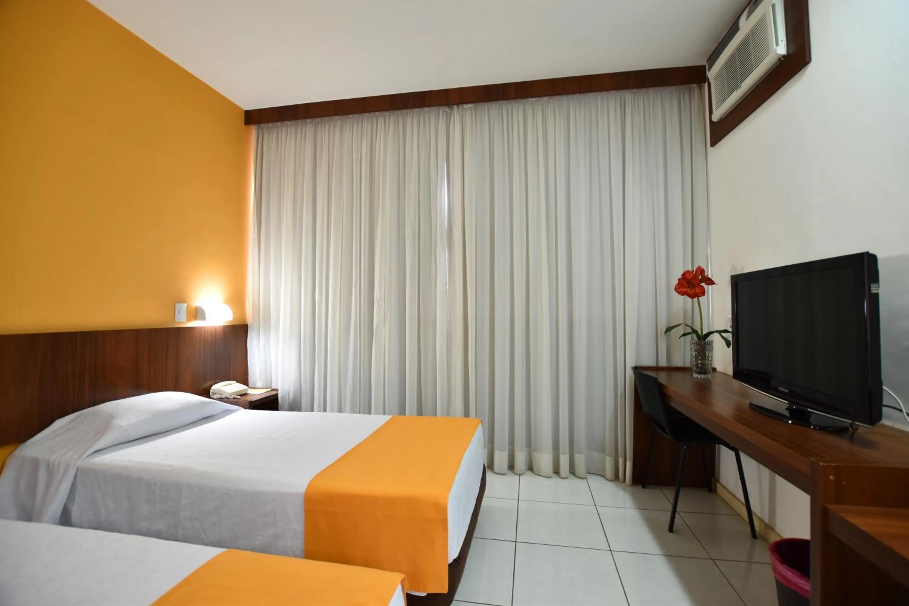 Bed in Alice Vitoria Hotel Arte by Nobile