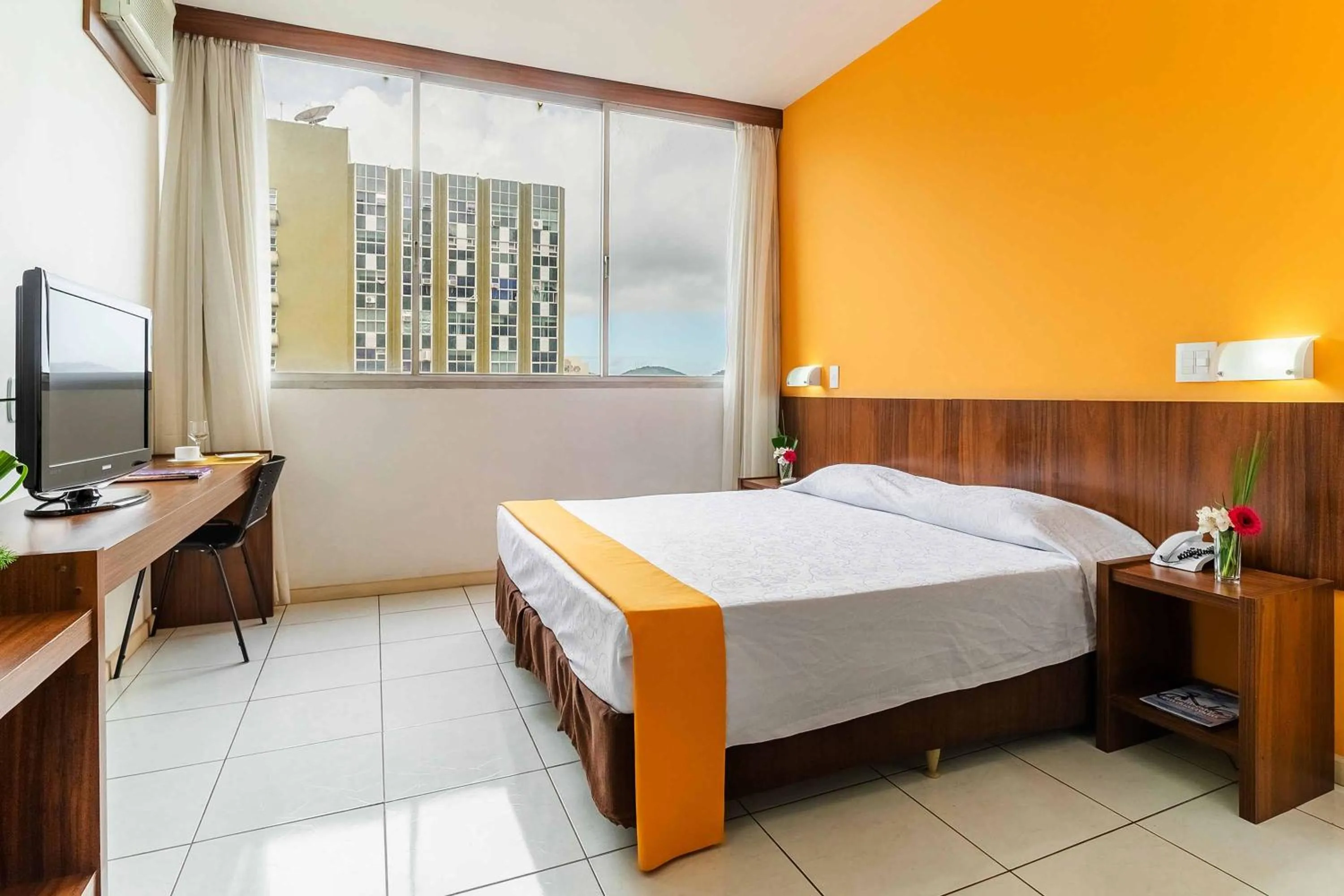 Bed in Alice Vitoria Hotel Arte by Nobile