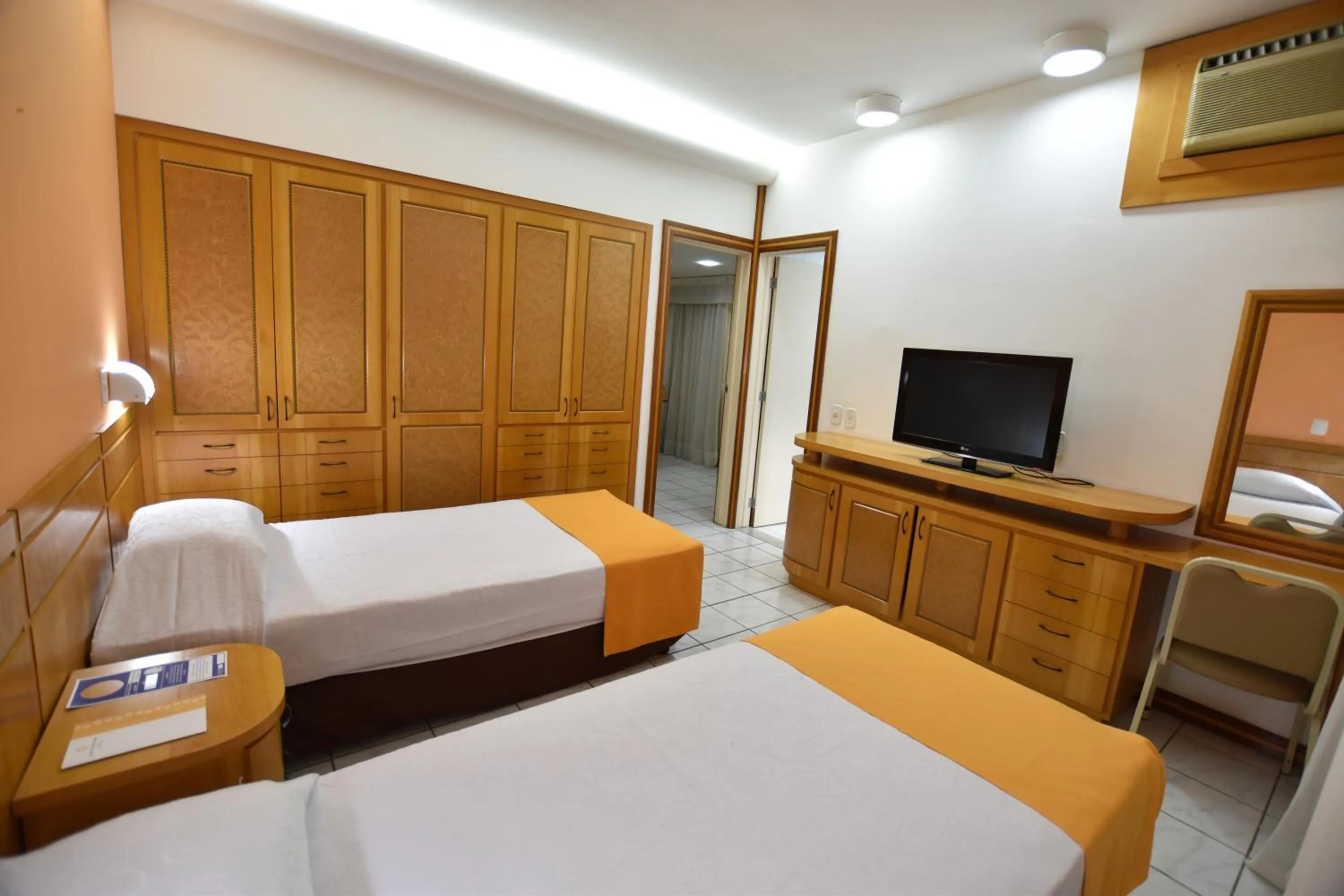 Bedroom, Bed in Alice Vitoria Hotel Arte by Nobile