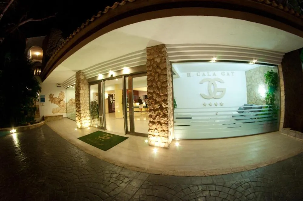 Facade/entrance in Hotel Cala Gat